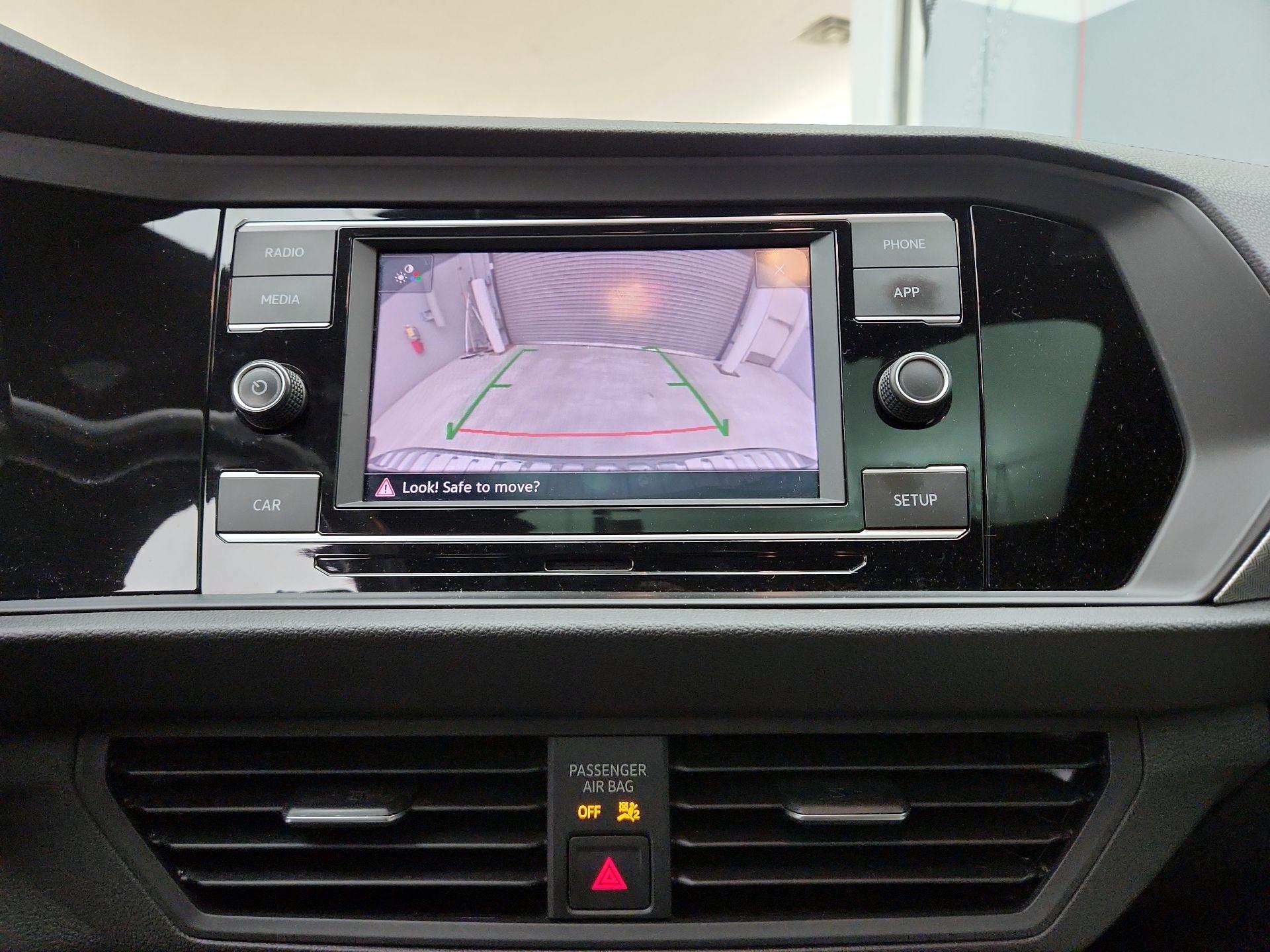 Thumbnail: 2019 Volkswagen Jetta - 14