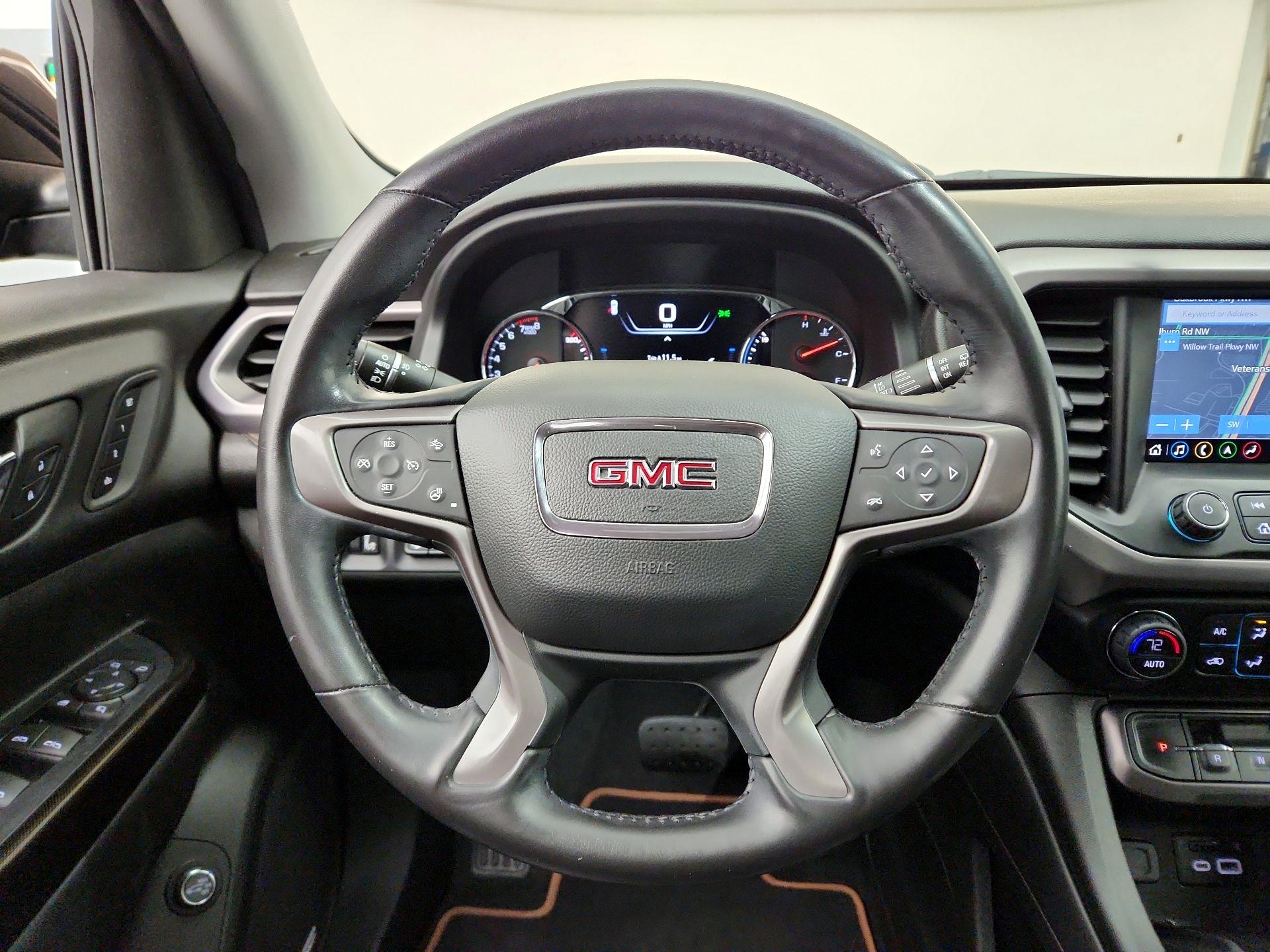 Thumbnail: 2022 GMC Acadia - 10