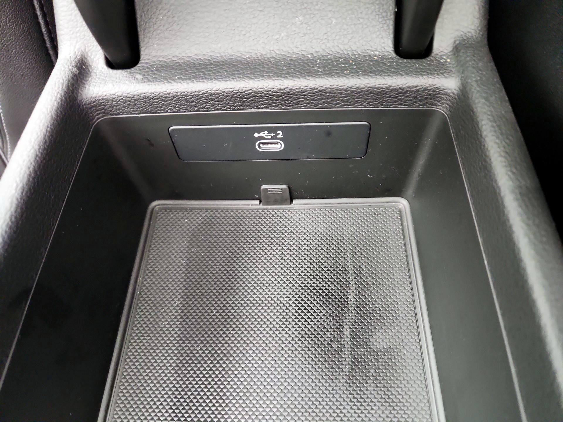 Thumbnail: 2021 Audi A4 - 18