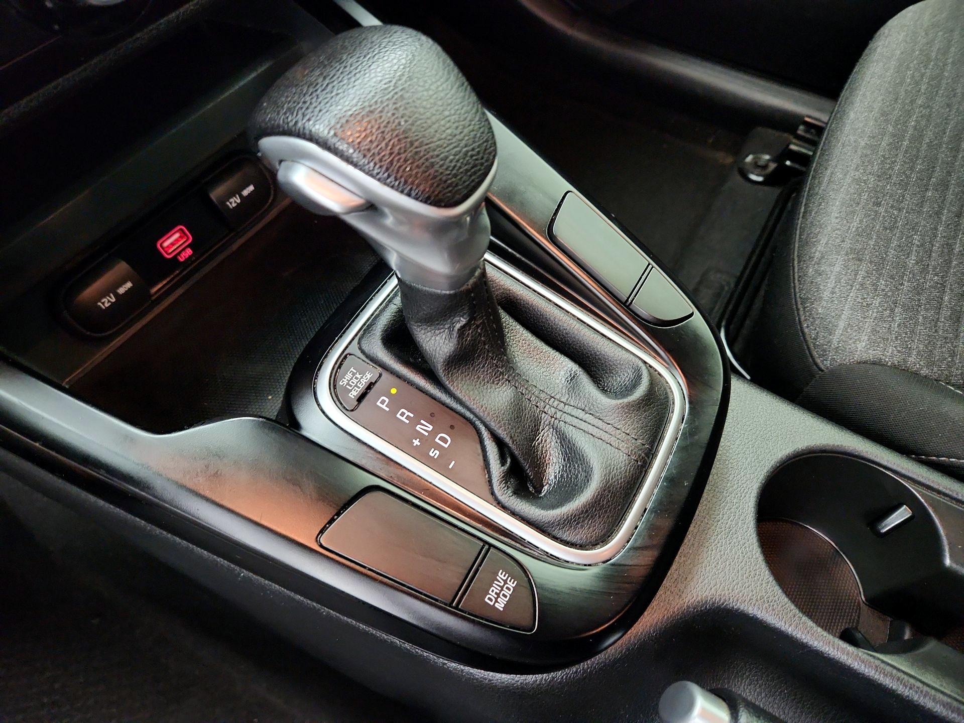 Thumbnail: 2020 Kia Soul - 17