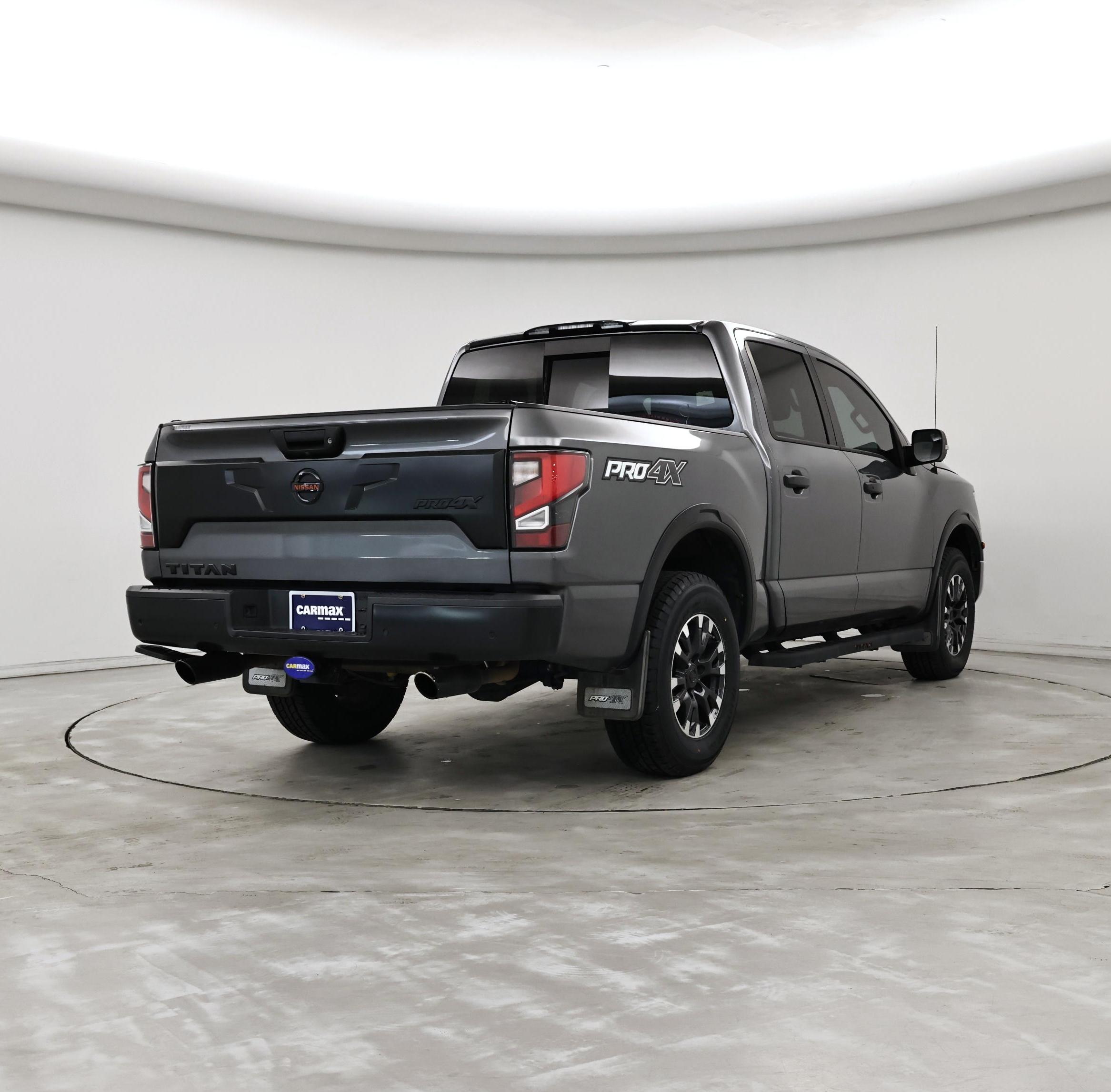 Thumbnail: 2021 Nissan Titan - 8