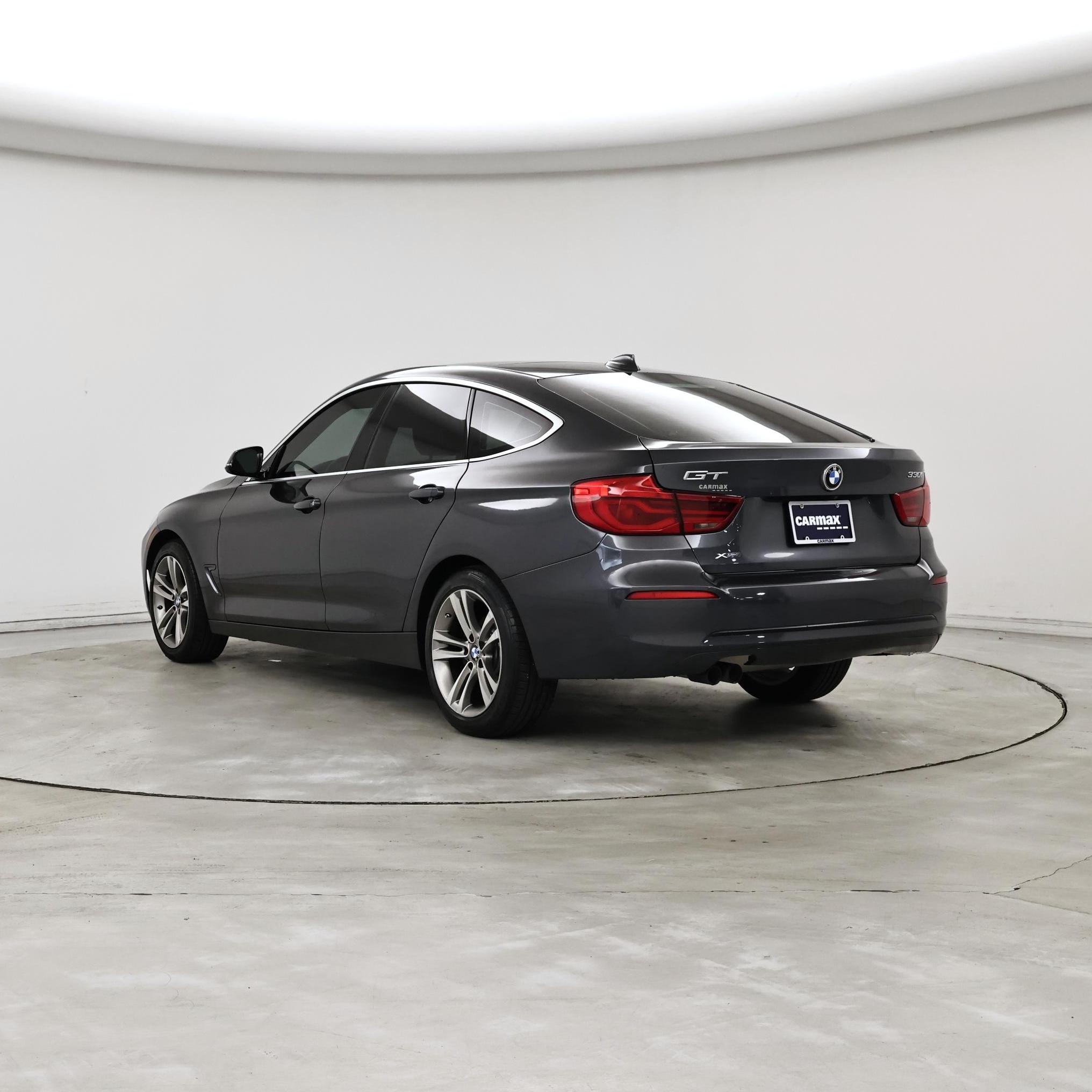 Thumbnail: 2018 BMW 3 Series - 2