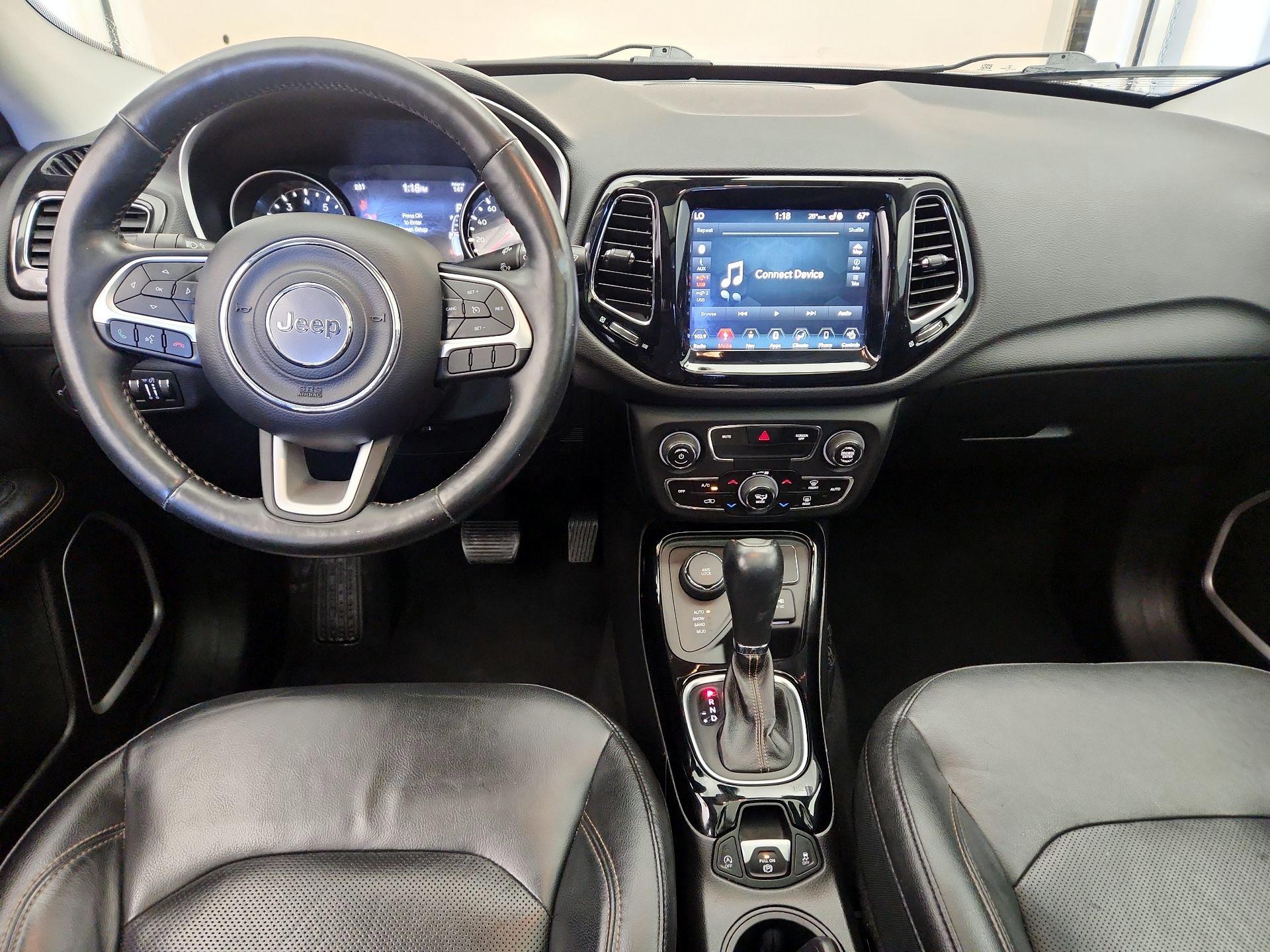 Thumbnail: 2018 Jeep Compass - 9