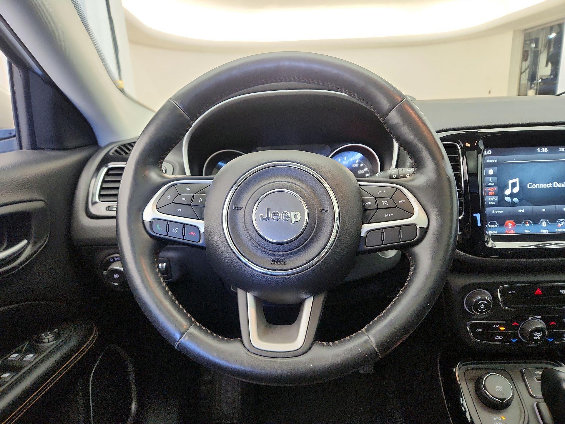 Thumbnail: 2018 Jeep Compass - 10