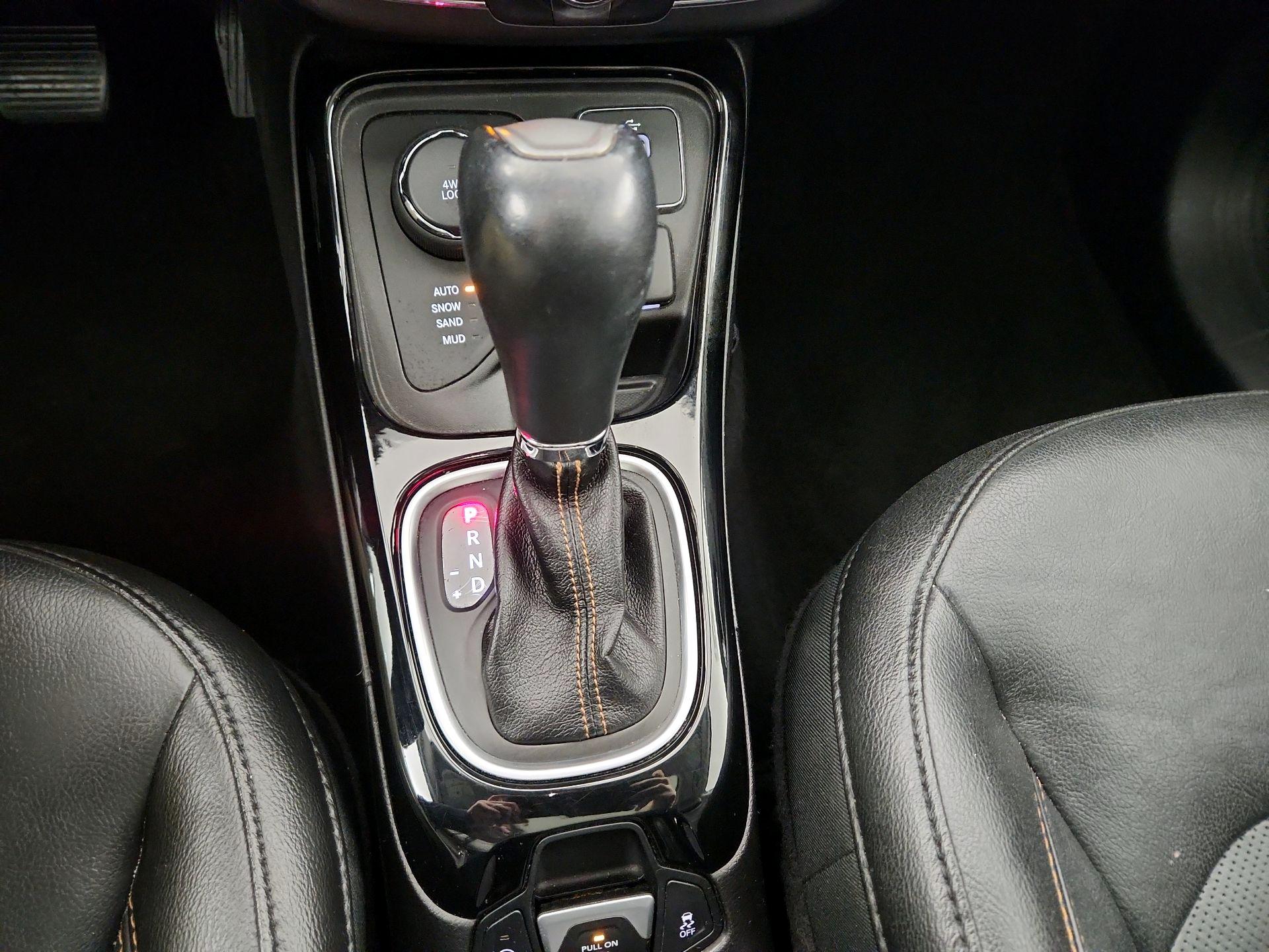 Thumbnail: 2018 Jeep Compass - 18