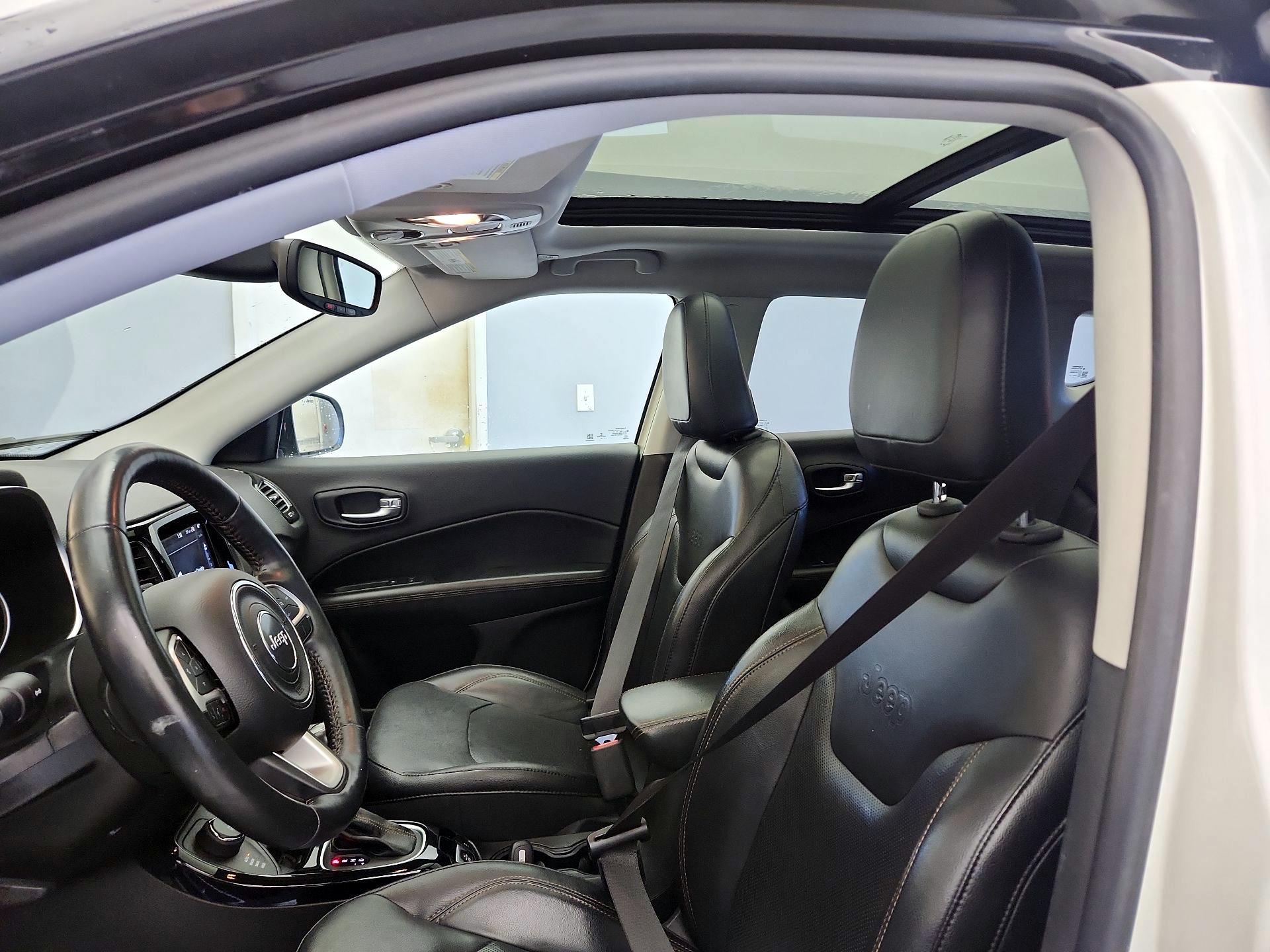 Thumbnail: 2018 Jeep Compass - 20