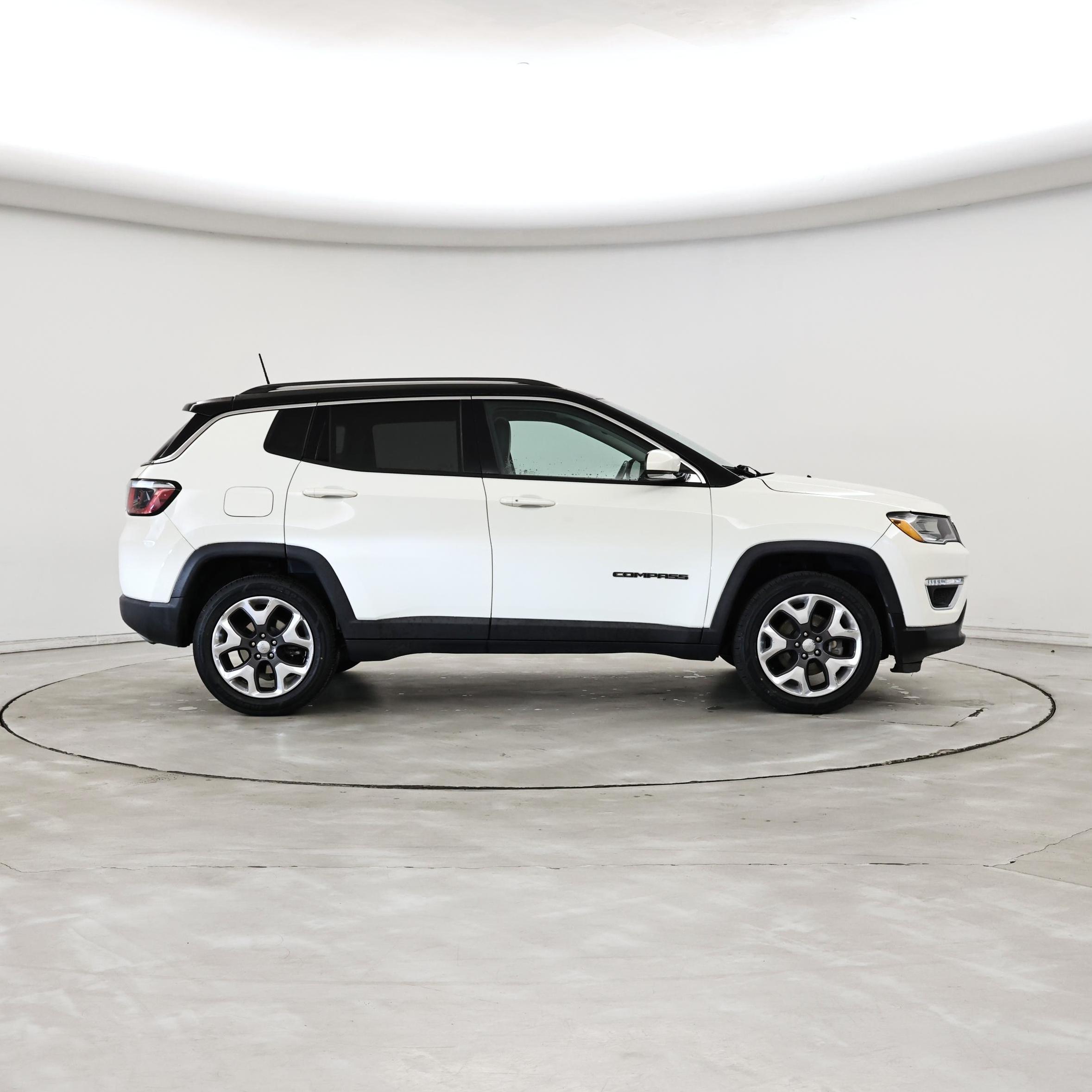 Thumbnail: 2018 Jeep Compass - 7