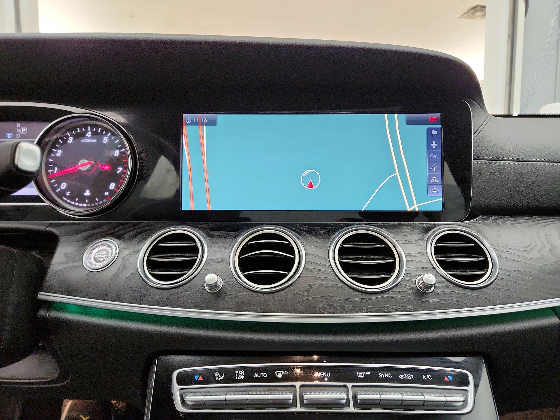 Thumbnail: 2017 Mercedes-Benz E-Class - 14