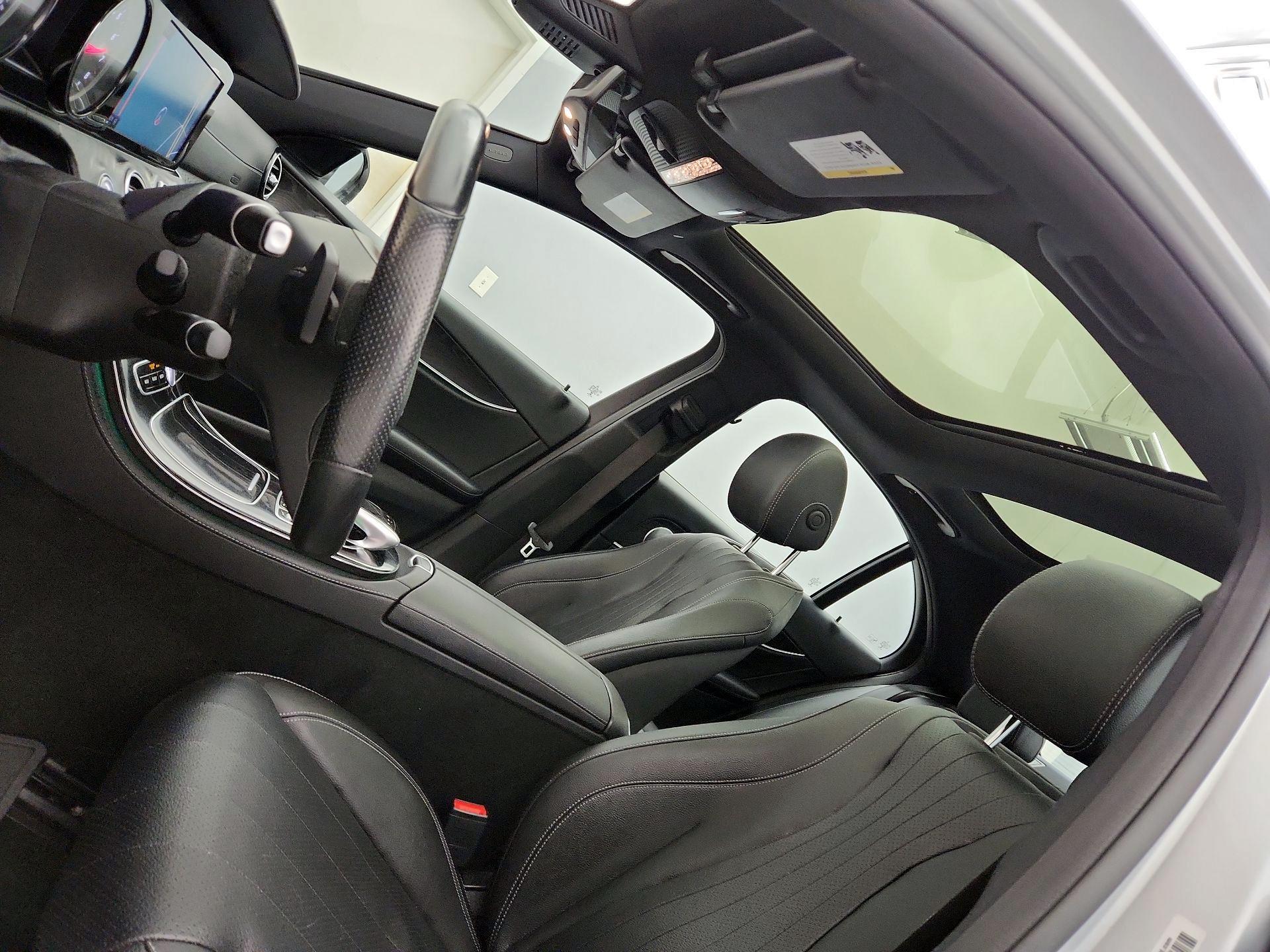 Thumbnail: 2017 Mercedes-Benz E-Class - 20