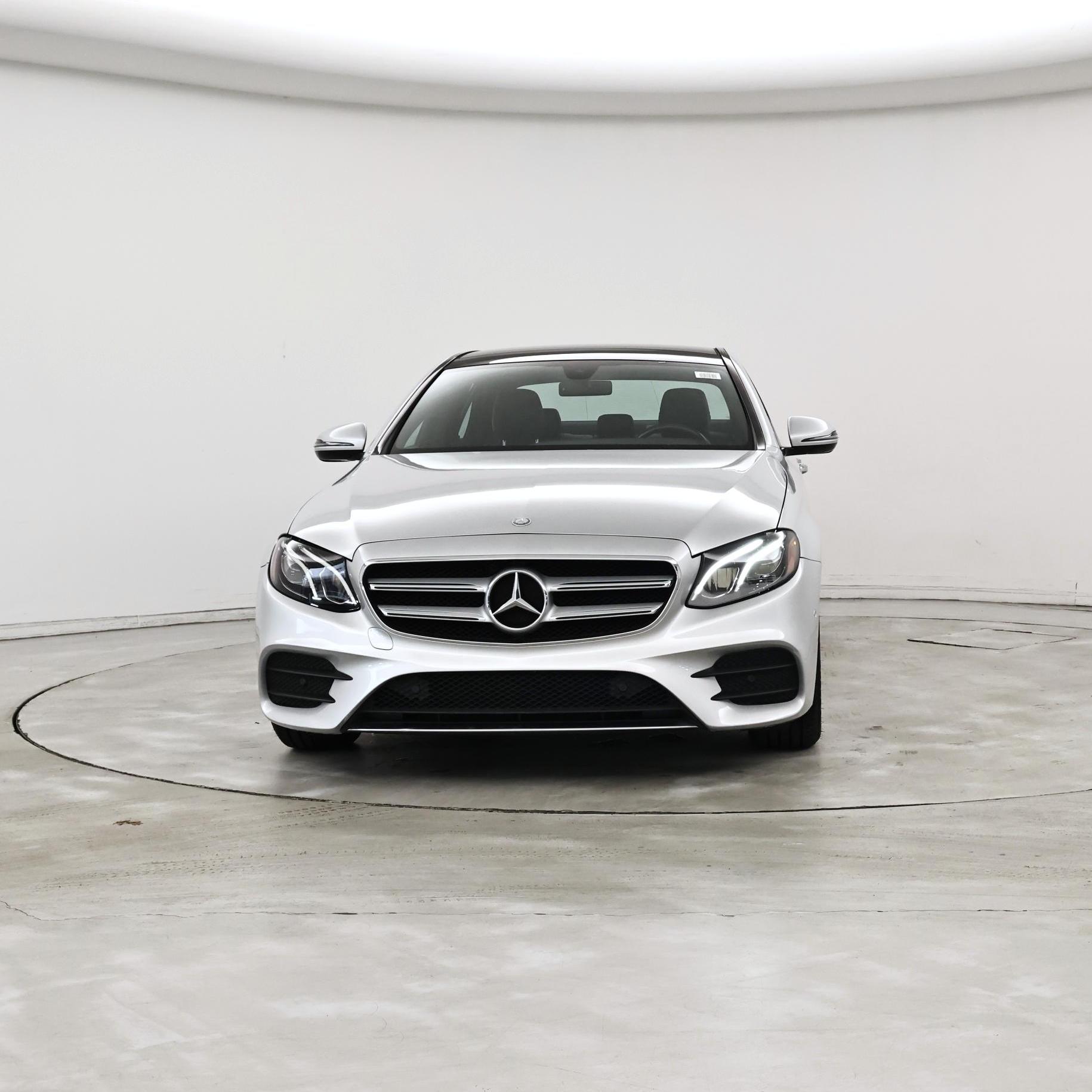 Thumbnail: 2017 Mercedes-Benz E-Class - 5