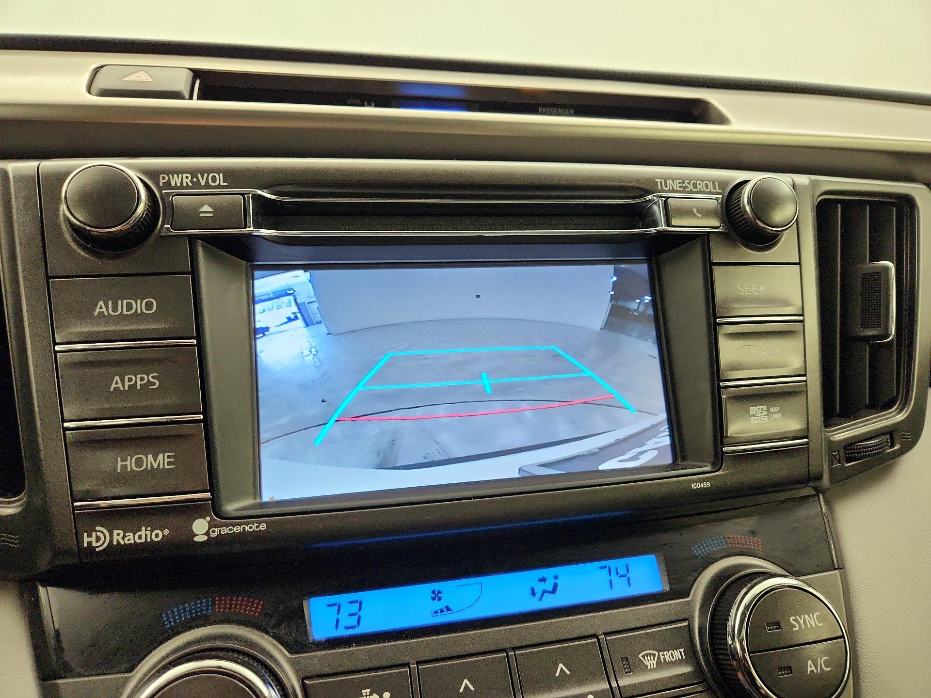 Thumbnail: 2015 Toyota RAV4 - 14