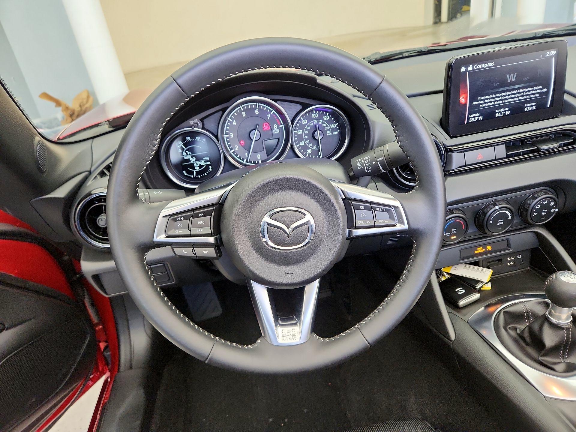 Thumbnail: 2023 Mazda MX-5 Miata - 10