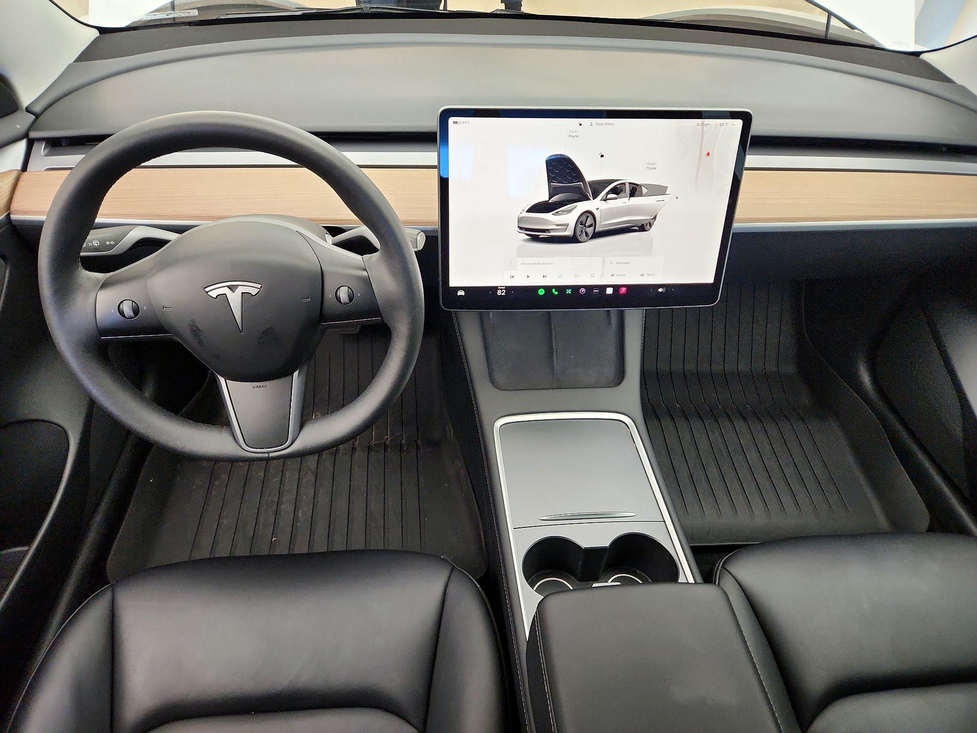 Thumbnail: 2023 Tesla Model 3 - 9