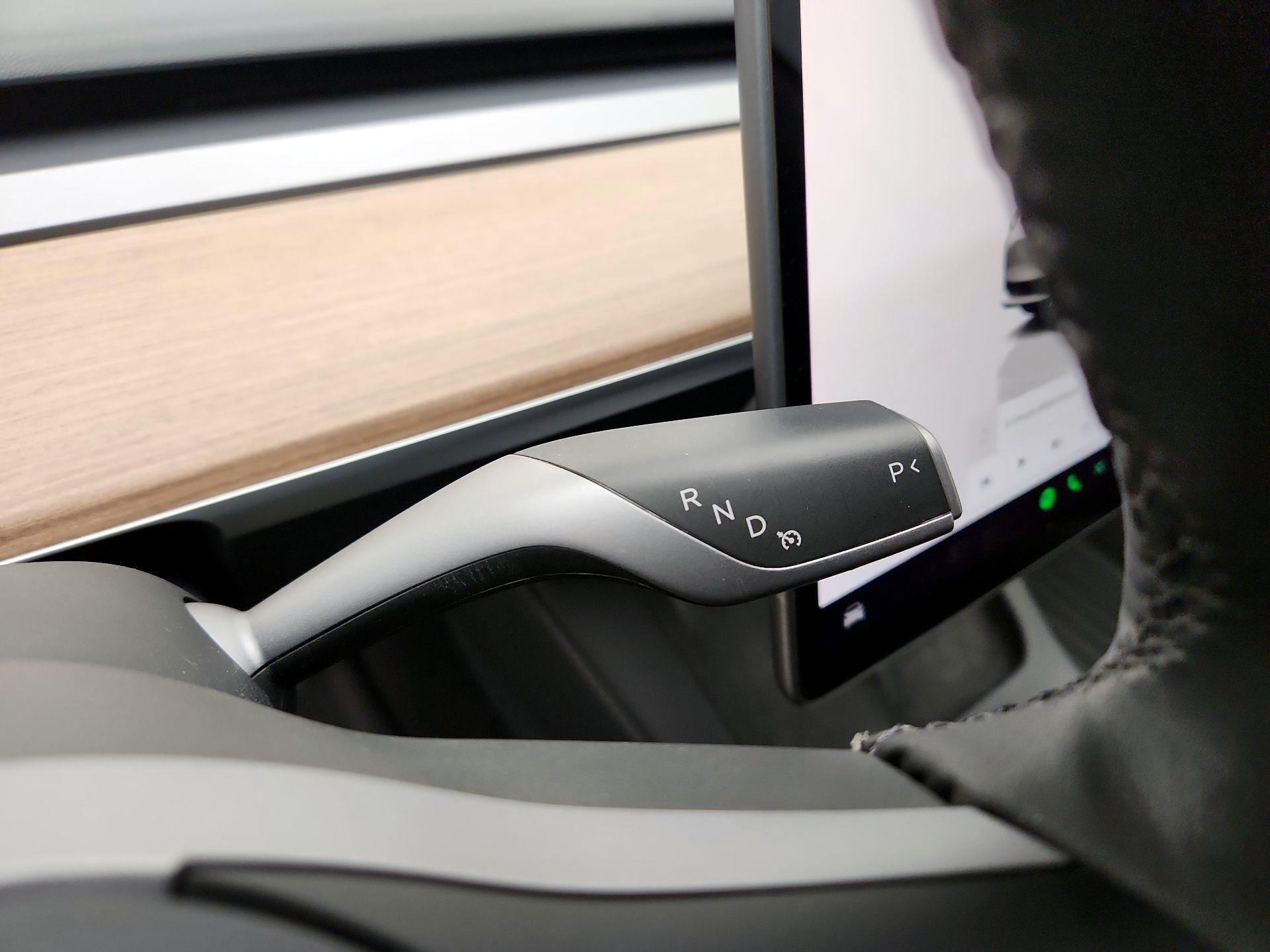 Thumbnail: 2023 Tesla Model 3 - 16