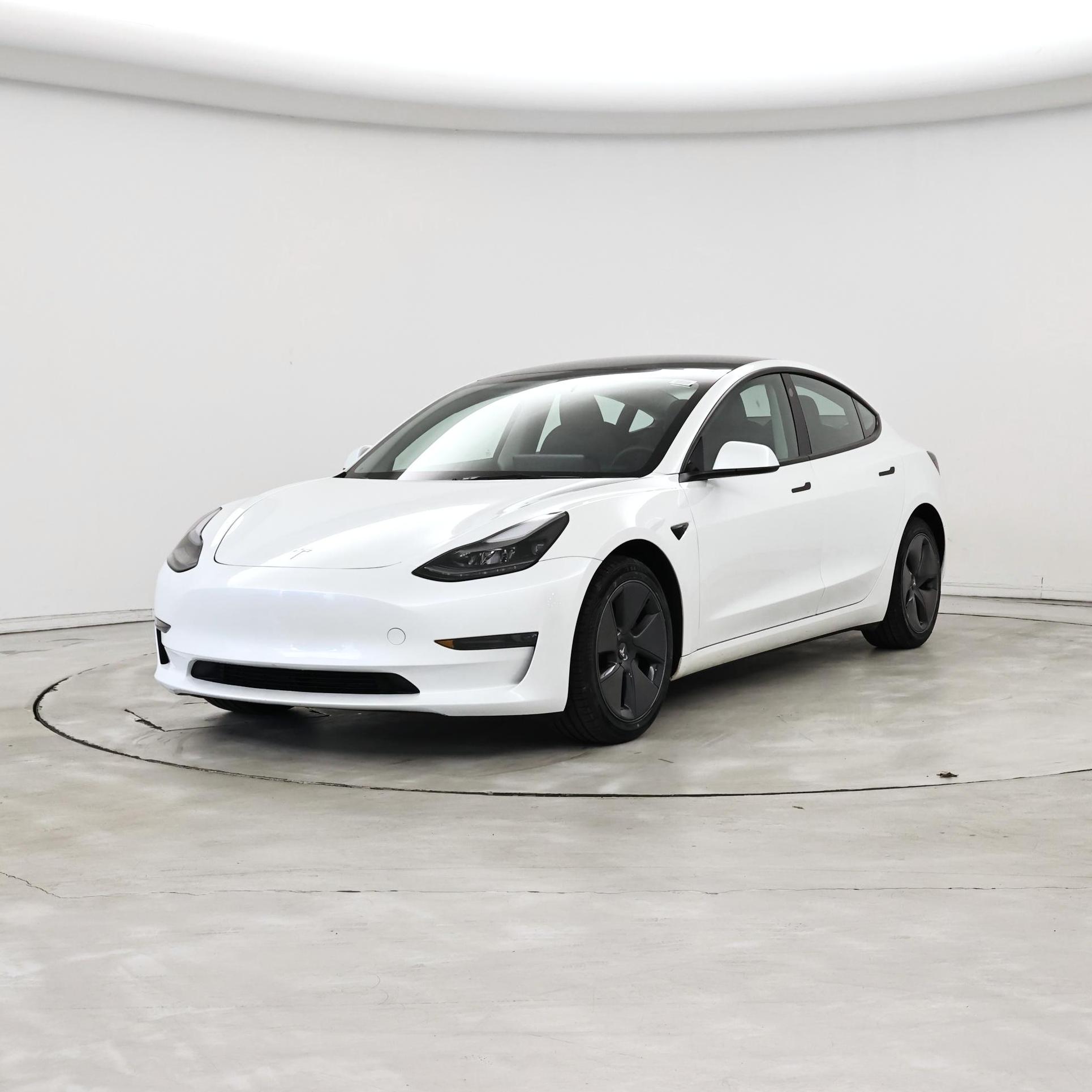 Thumbnail: 2023 Tesla Model 3 - 4