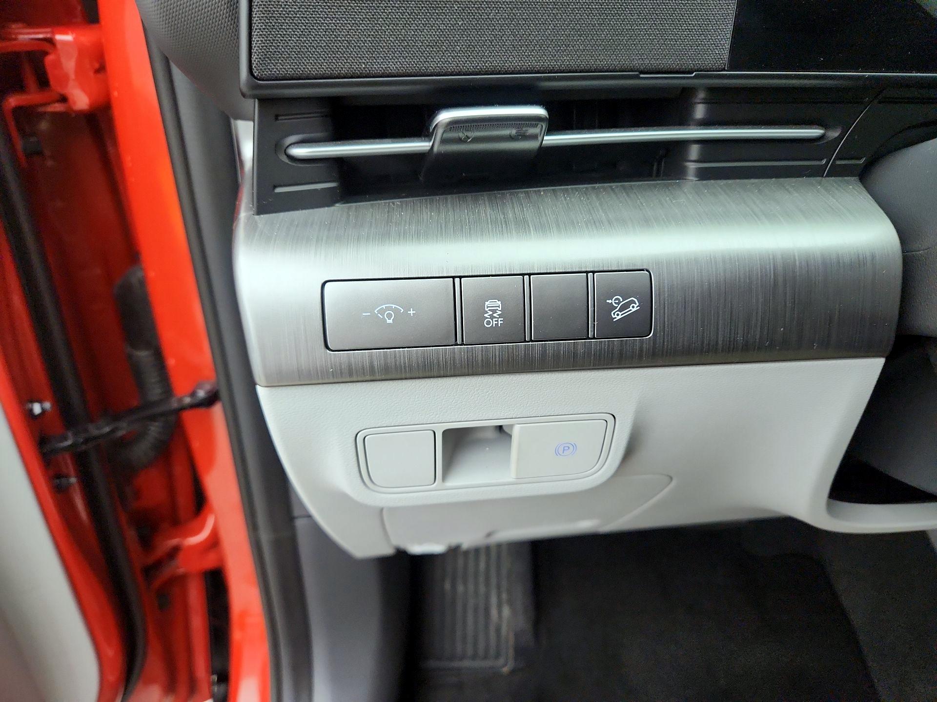 Thumbnail: 2024 Hyundai Kona - 13