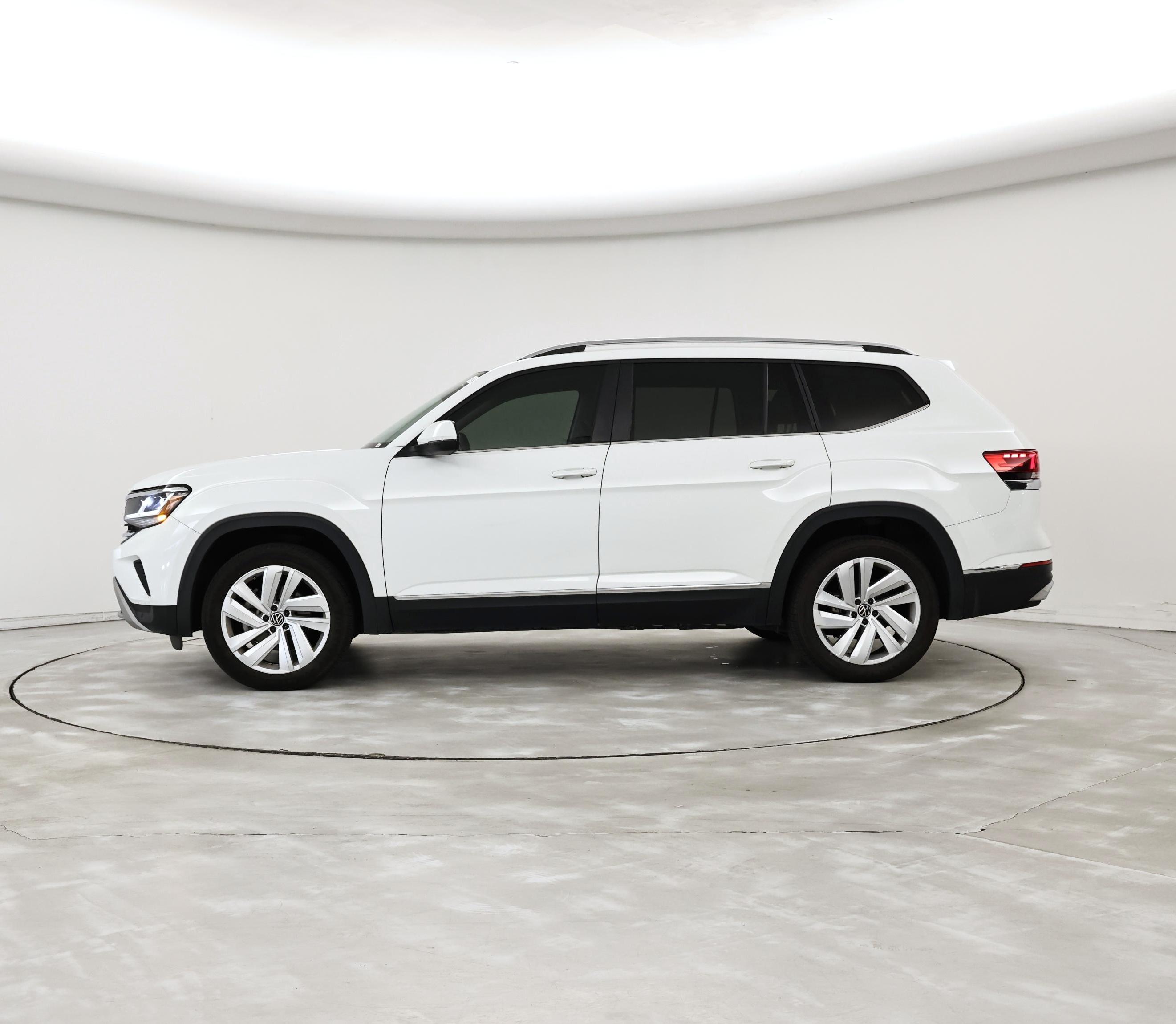 Thumbnail: 2021 Volkswagen Atlas - 3