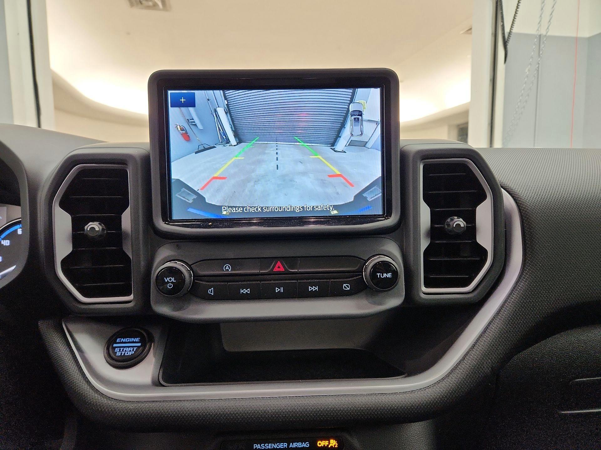 Thumbnail: 2021 Ford Bronco Sport - 14