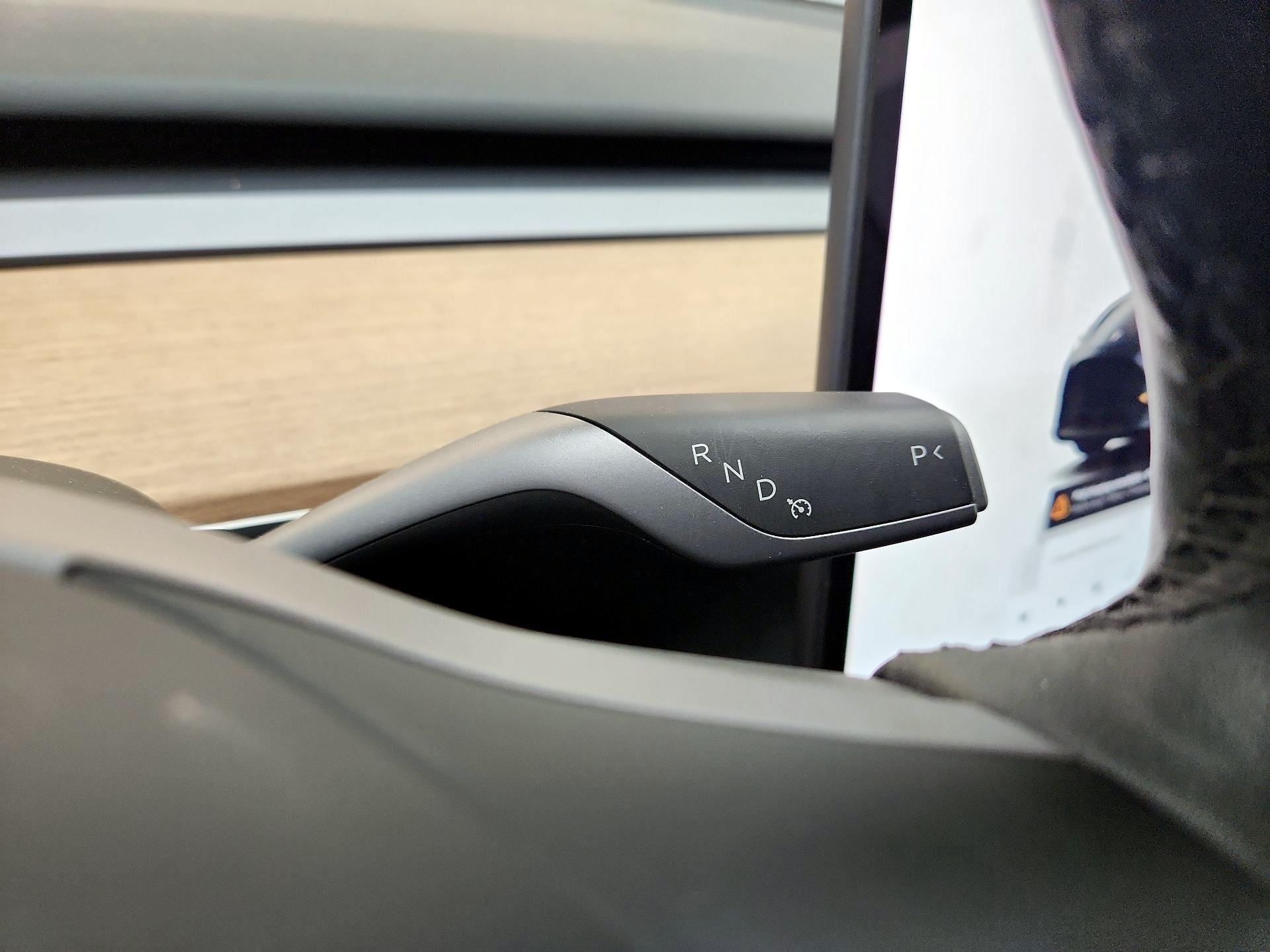 Thumbnail: 2025 Tesla Model Y - 17