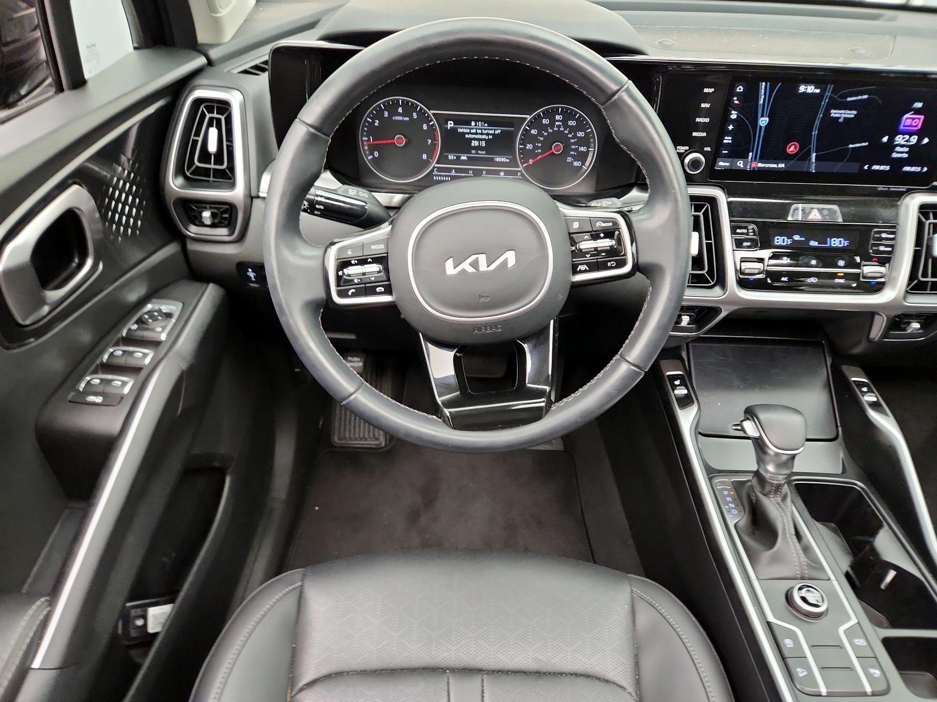 Thumbnail: 2023 Kia Sorento - 10