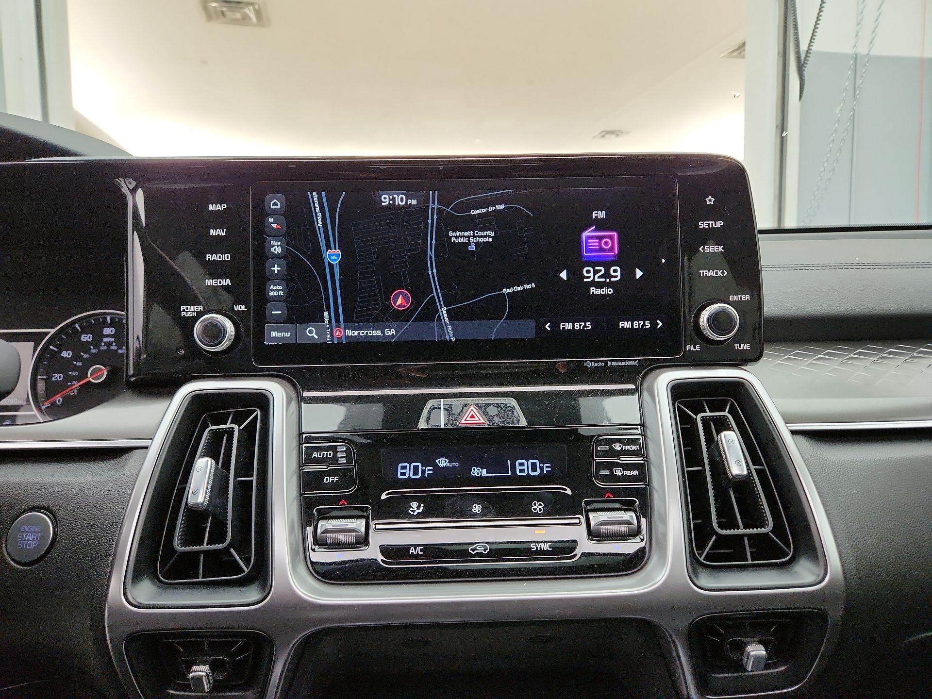 Thumbnail: 2023 Kia Sorento - 14