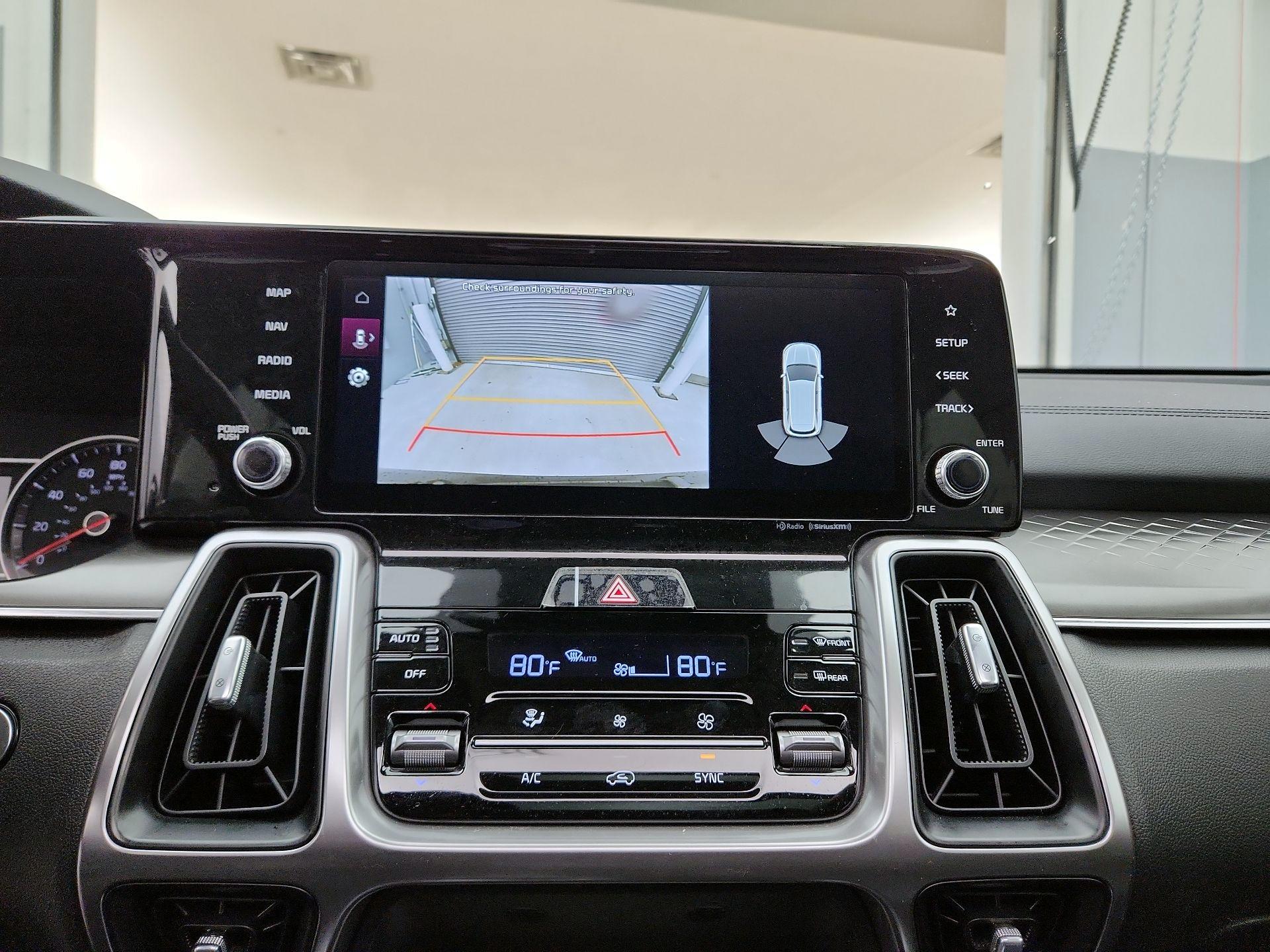 Thumbnail: 2023 Kia Sorento - 15