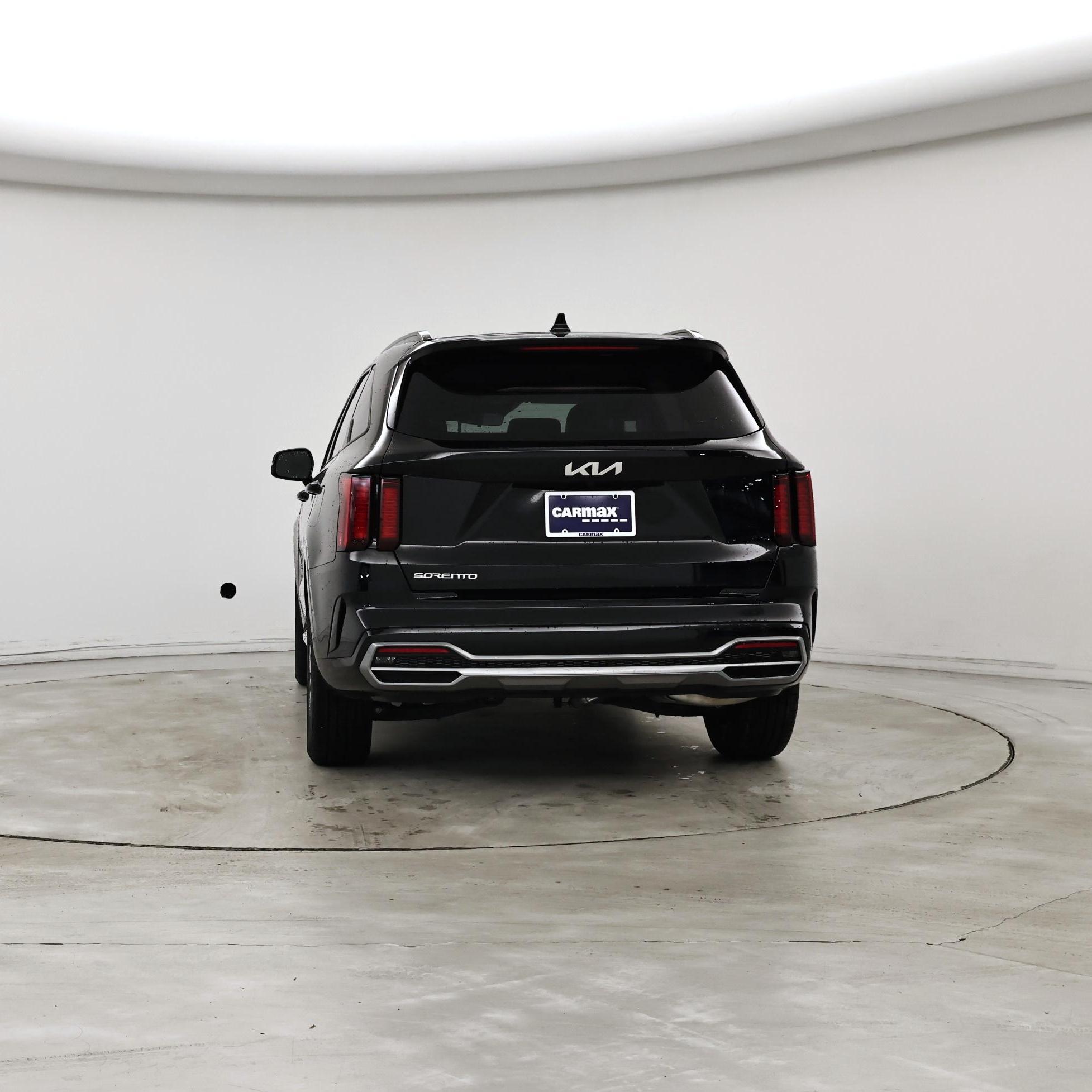 Thumbnail: 2023 Kia Sorento - 6