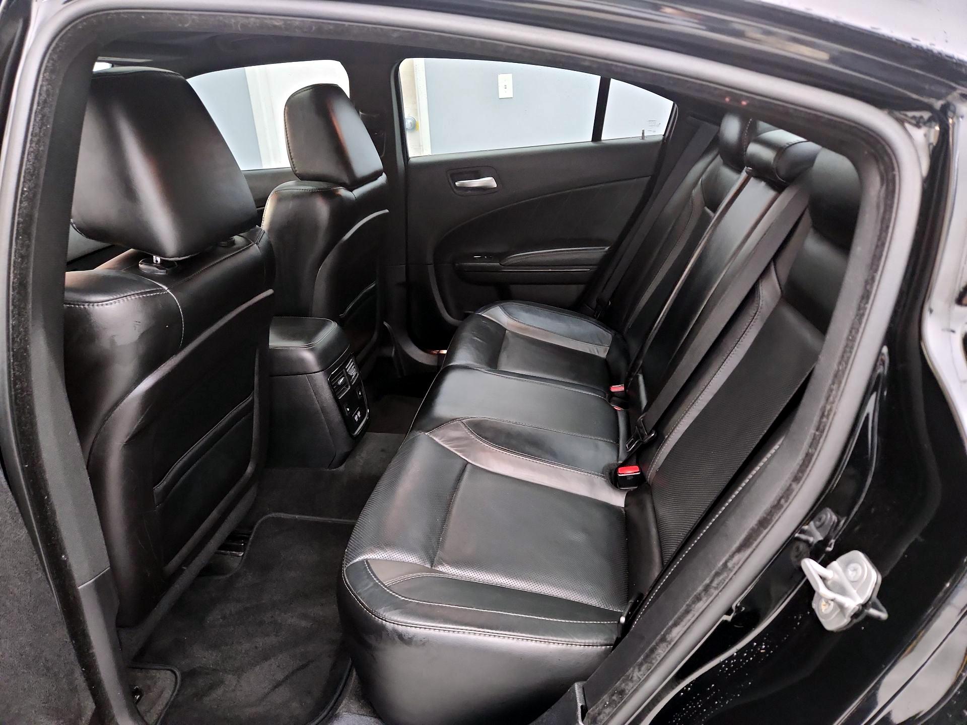 Thumbnail: 2016 Dodge Charger - 19