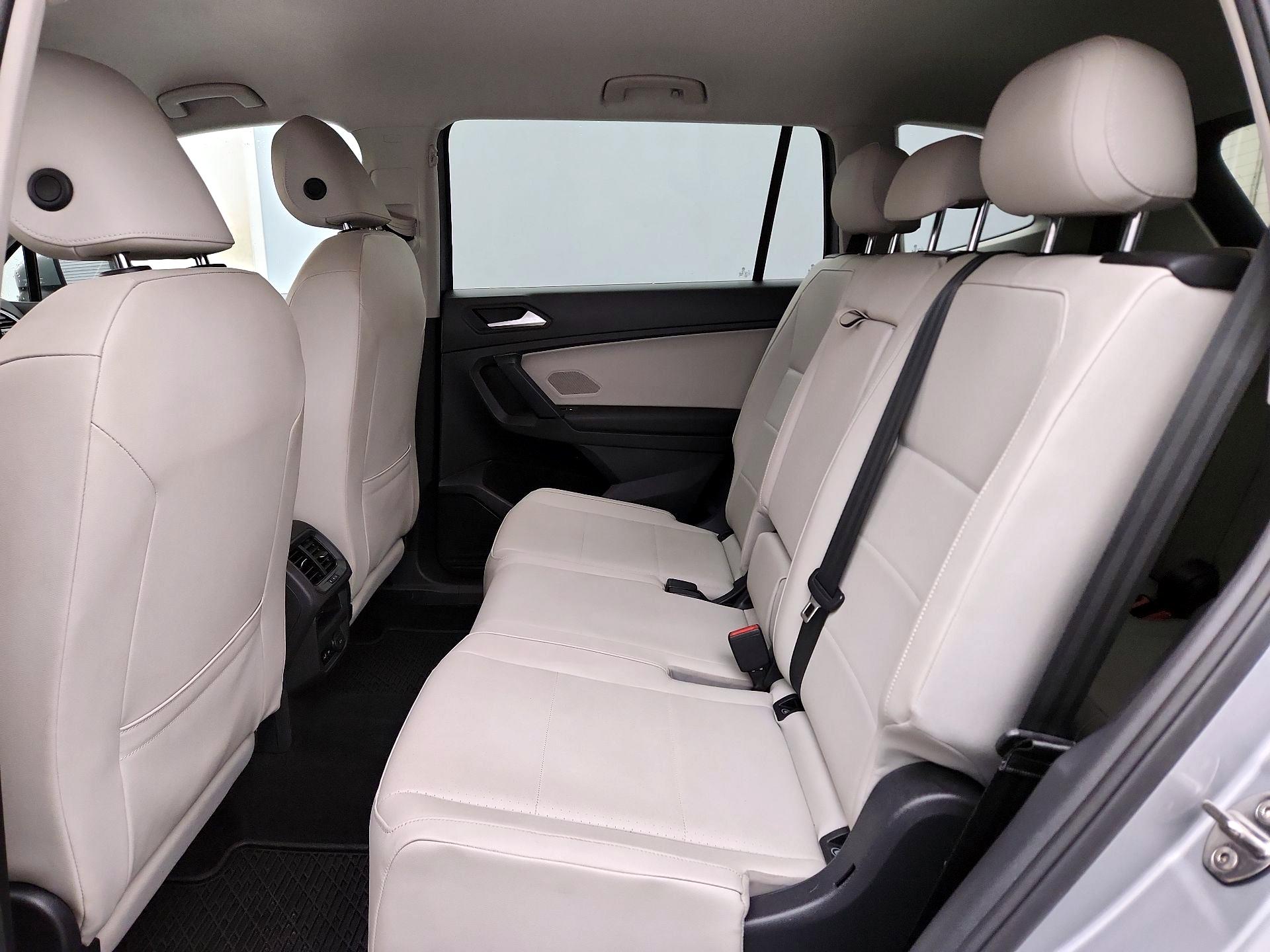 Thumbnail: 2019 Volkswagen Tiguan - 19