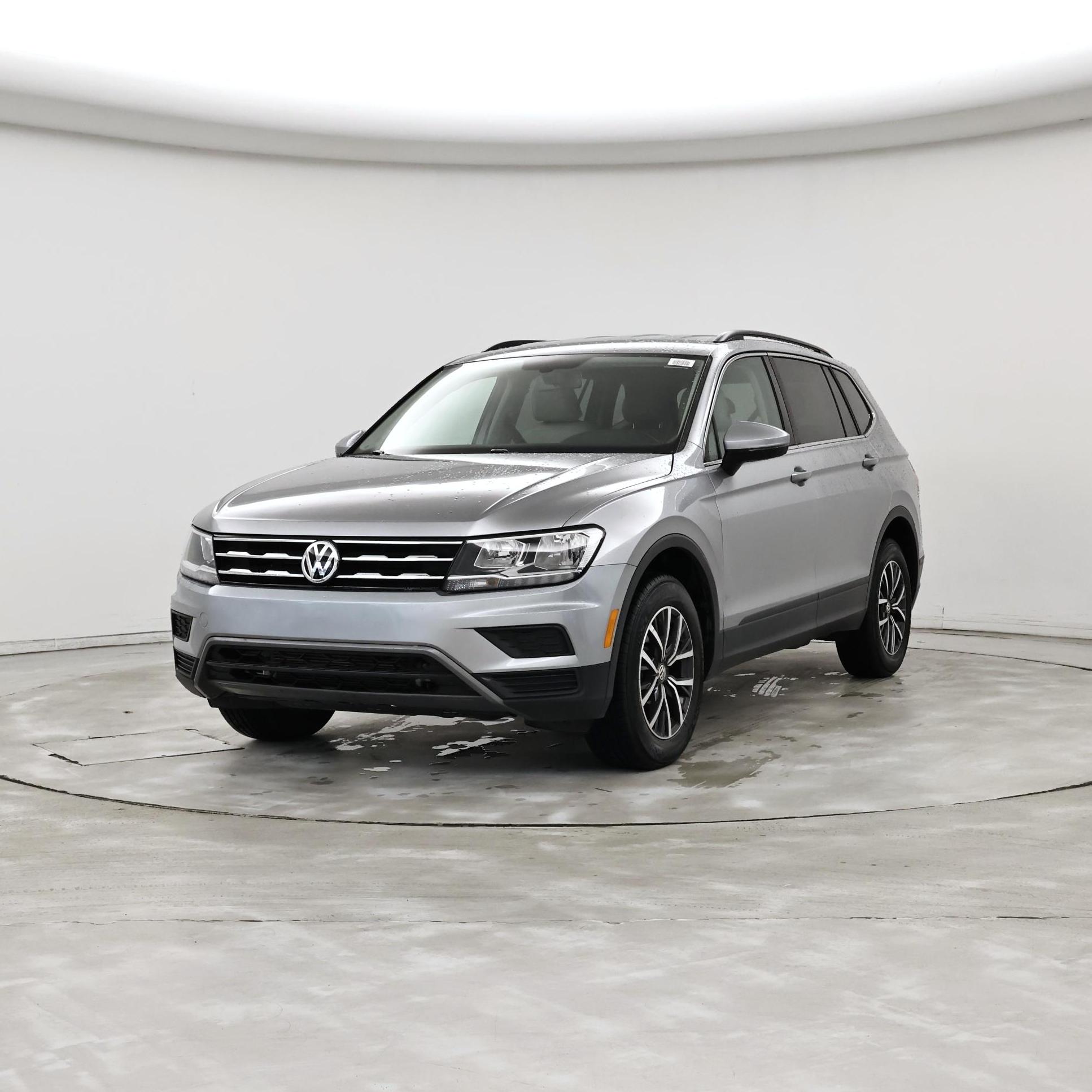 Thumbnail: 2019 Volkswagen Tiguan - 4