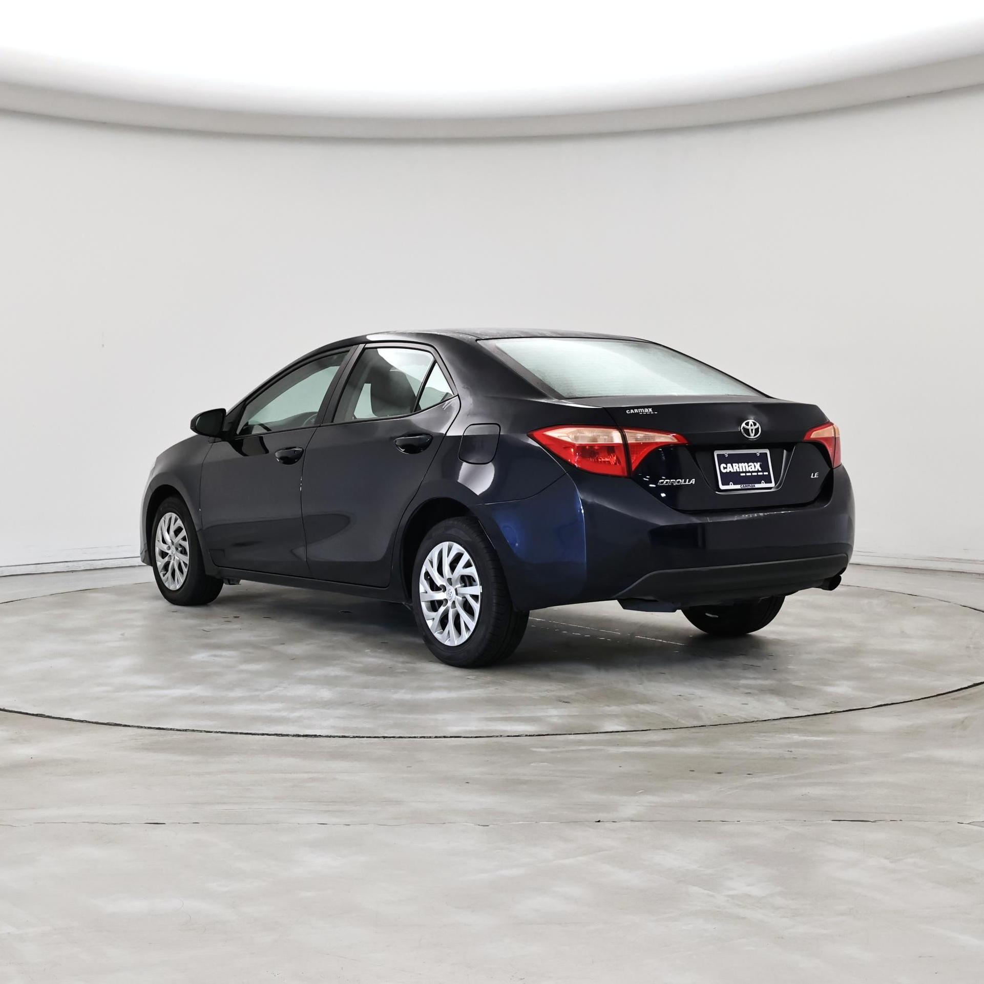 Thumbnail: 2017 Toyota Corolla - 2