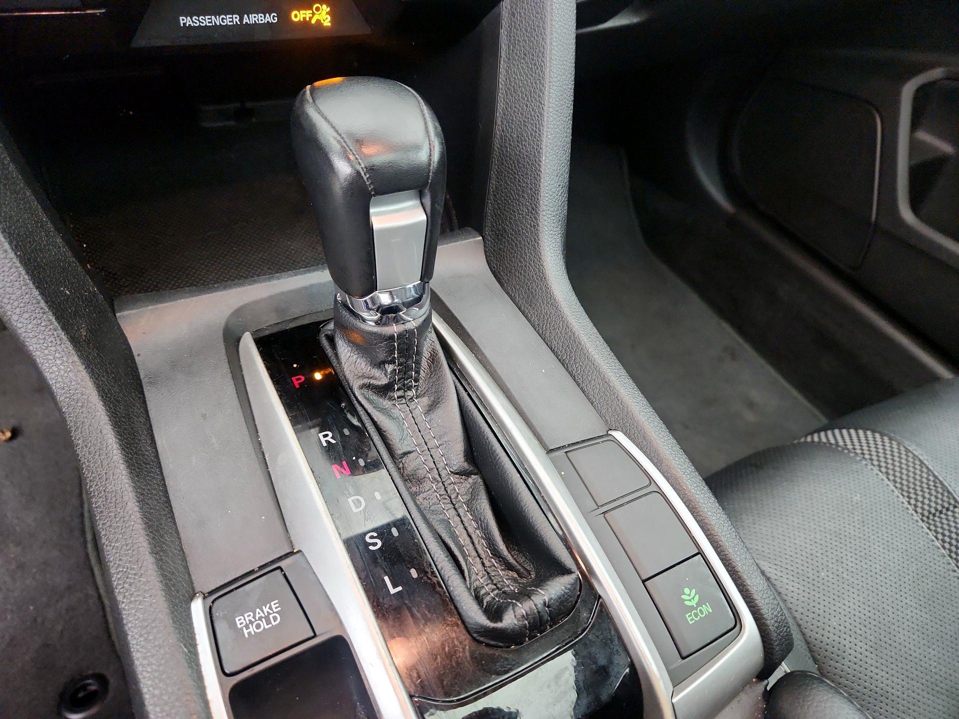 Thumbnail: 2019 Honda Civic - 17