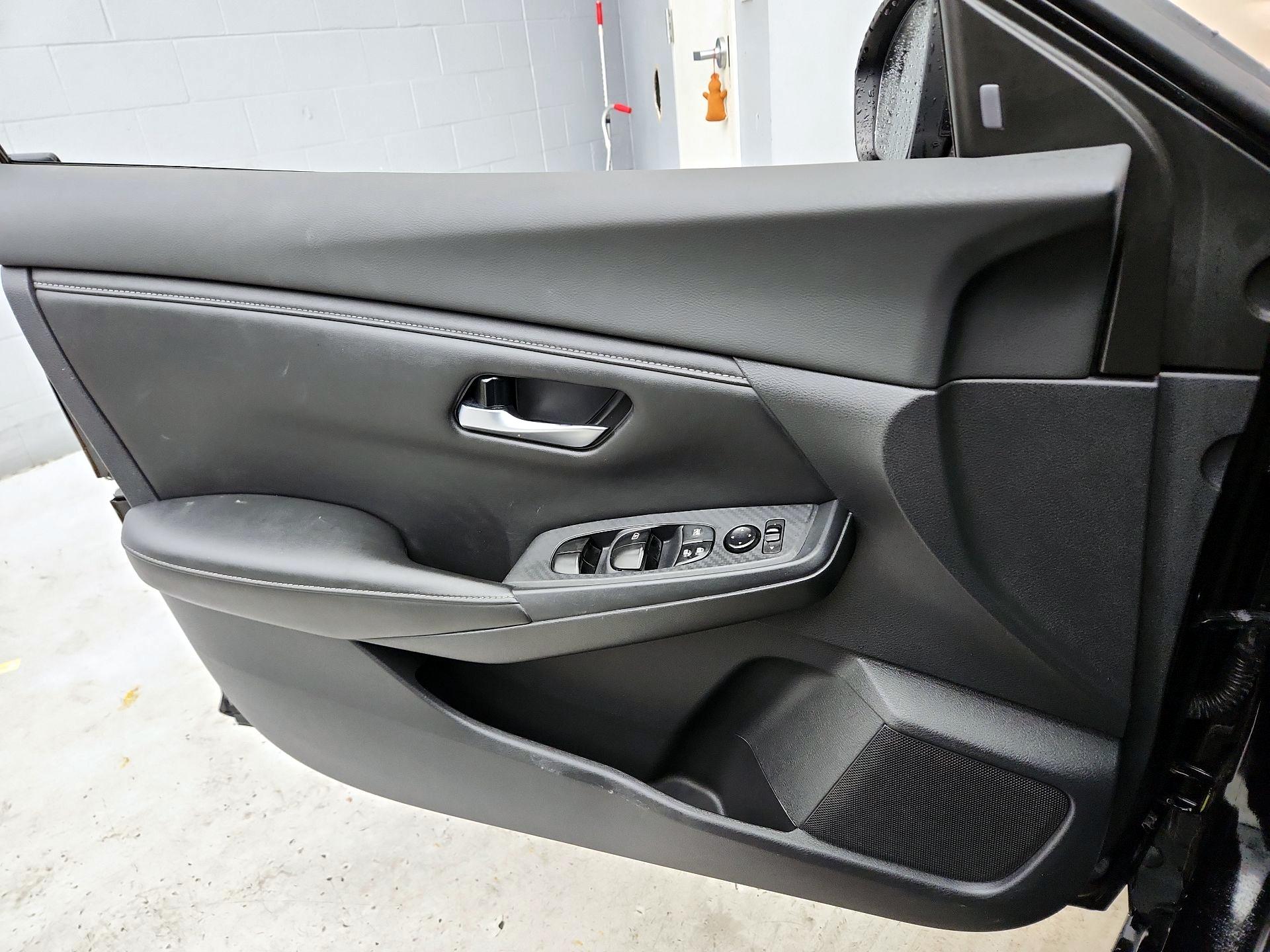 Thumbnail: 2021 Nissan Sentra - 12