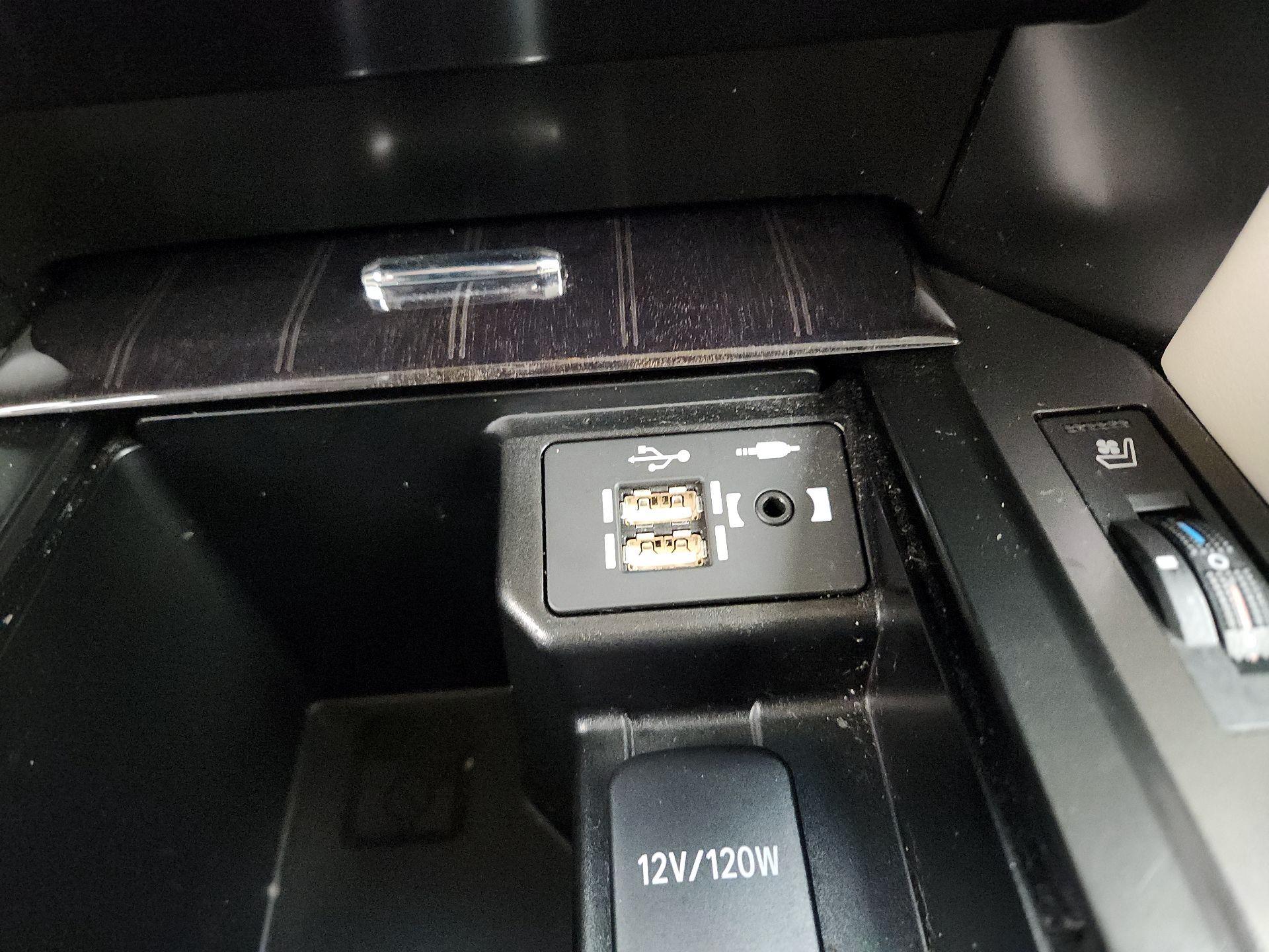 Thumbnail: 2022 Lexus GX - 19