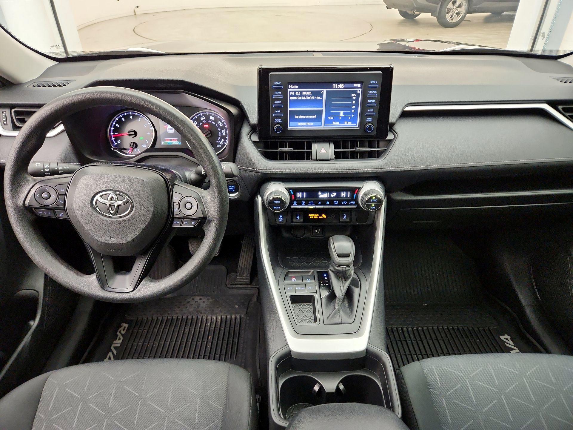 Thumbnail: 2019 Toyota RAV4 - 9