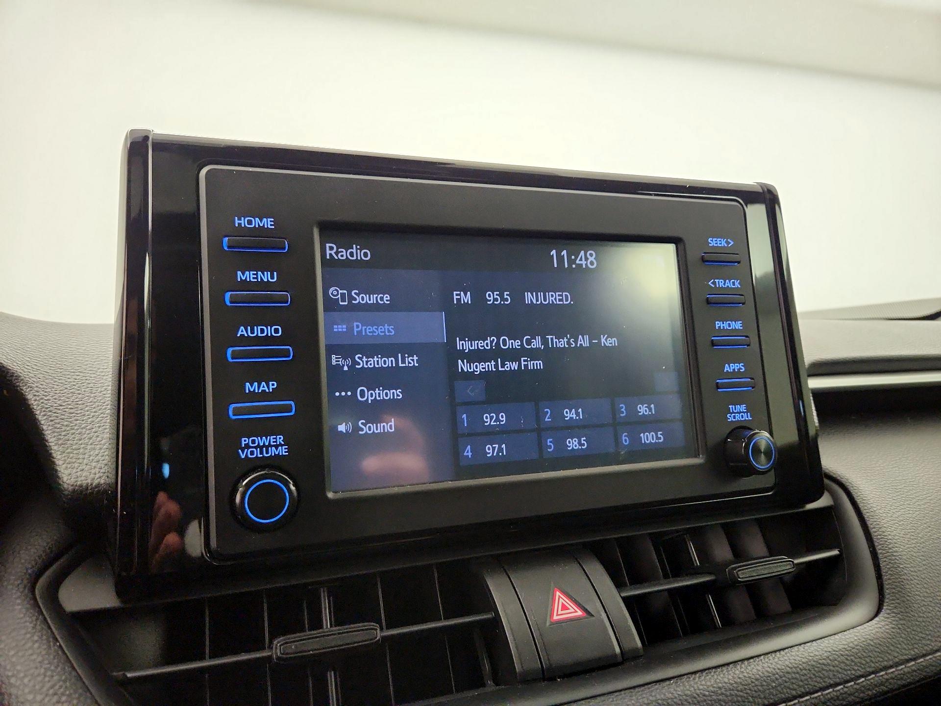 Thumbnail: 2019 Toyota RAV4 - 15