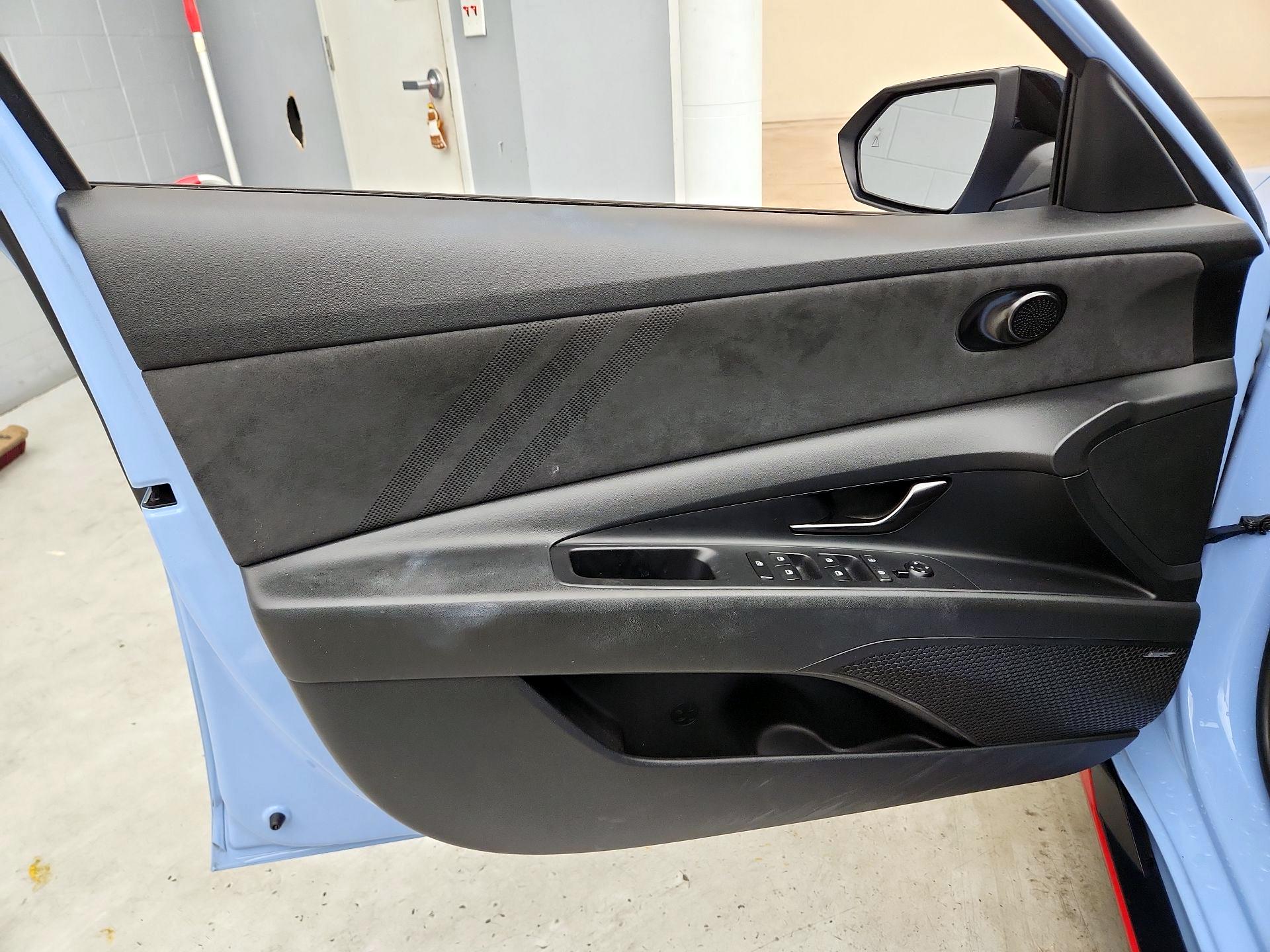 Thumbnail: 2022 Hyundai Elantra - 12