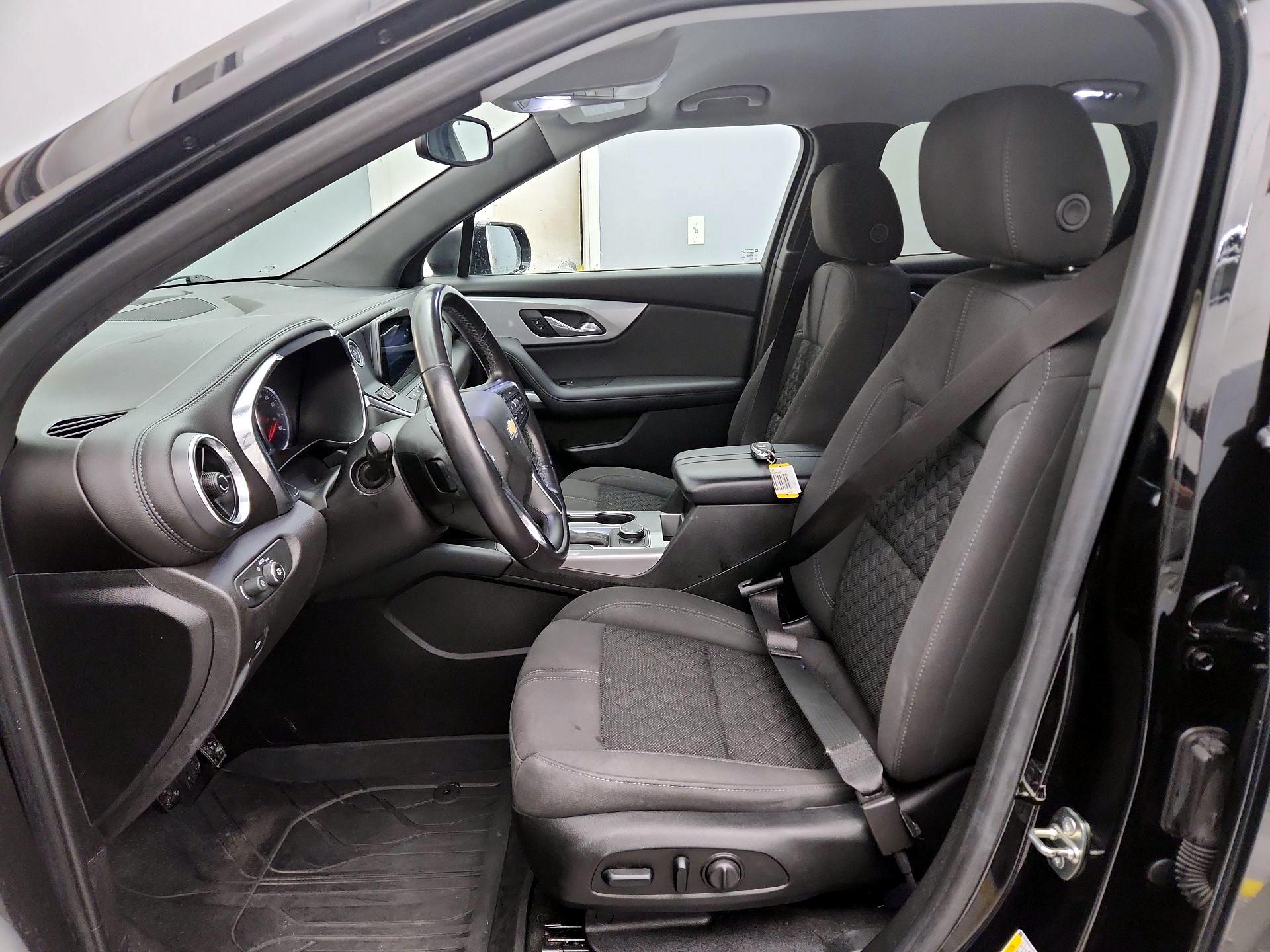 Thumbnail: 2020 Chevrolet Blazer - 11