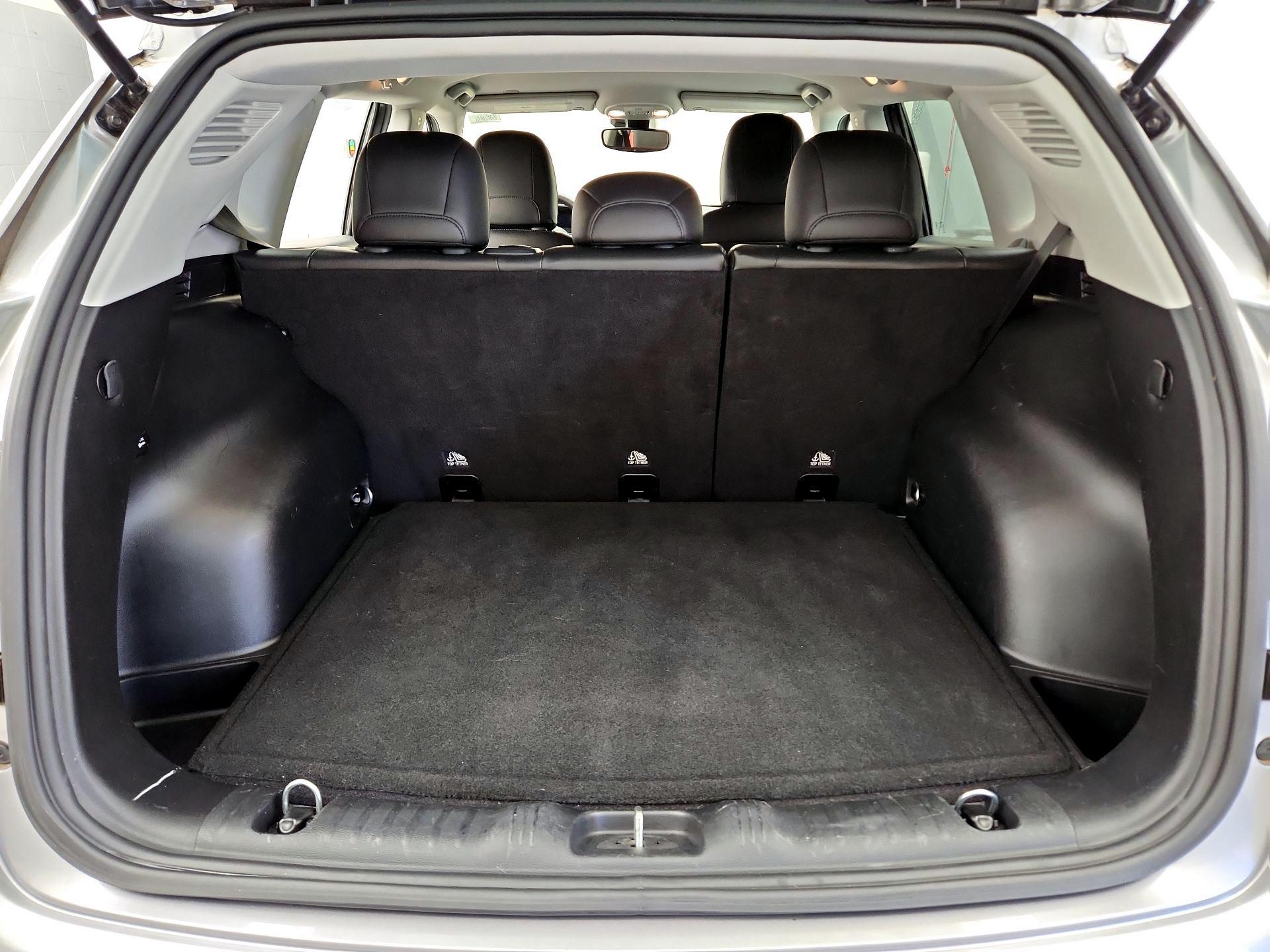 Thumbnail: 2018 Jeep Compass - 20