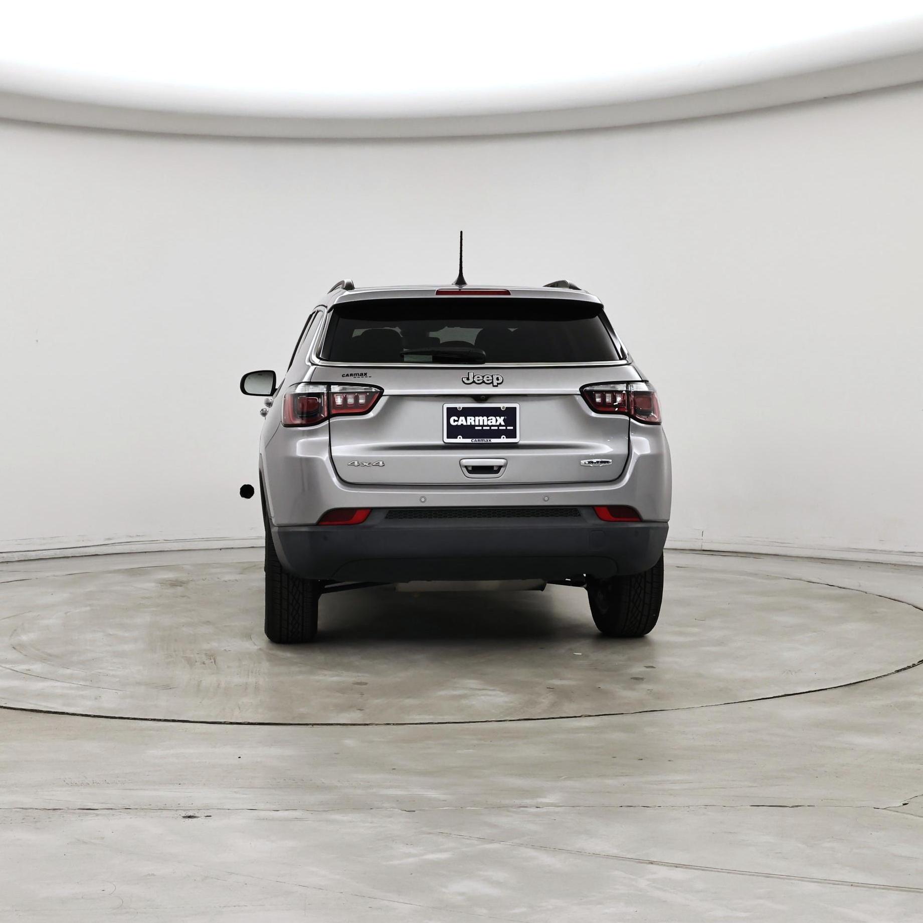 Thumbnail: 2018 Jeep Compass - 6