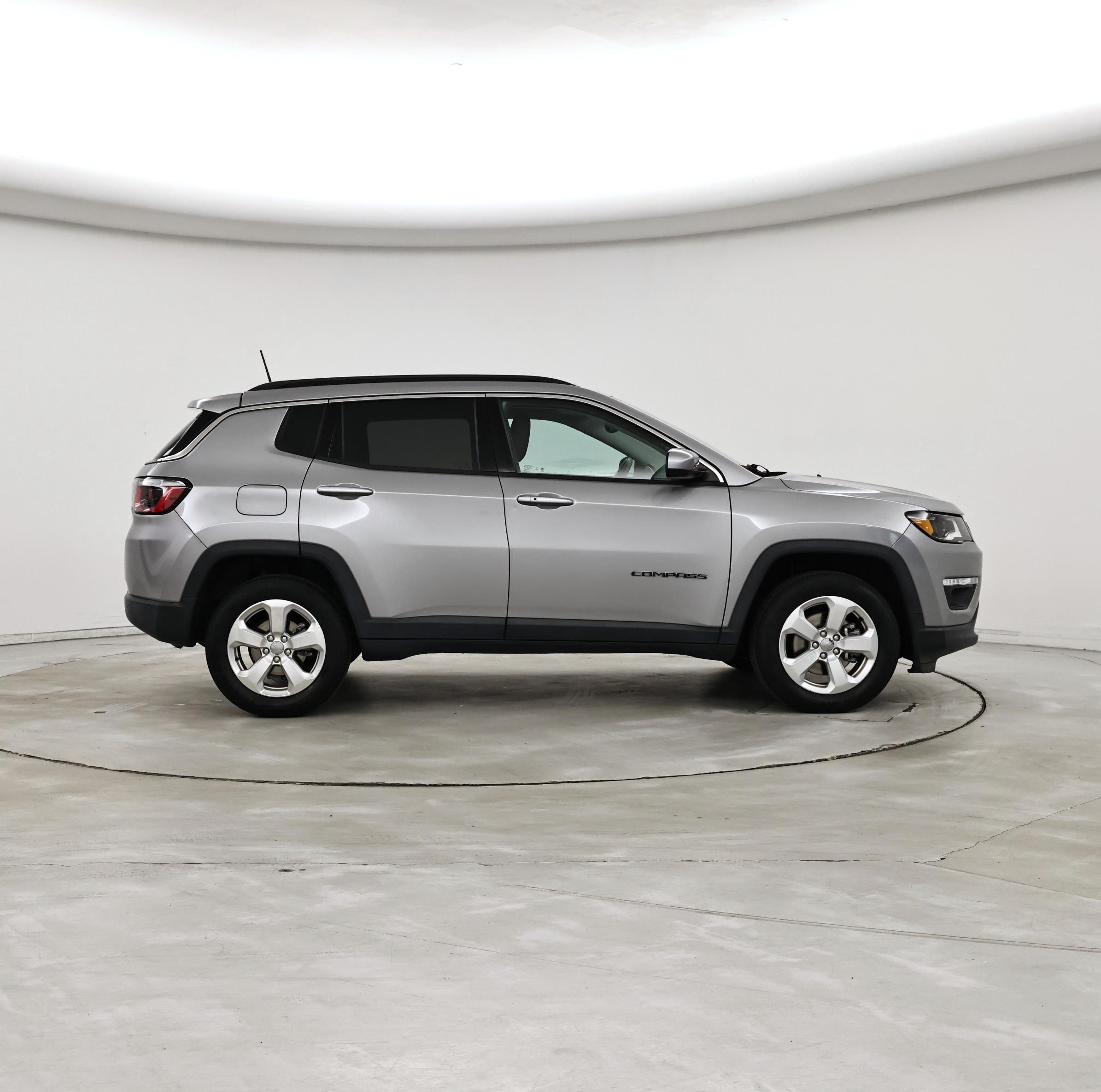 Thumbnail: 2018 Jeep Compass - 7