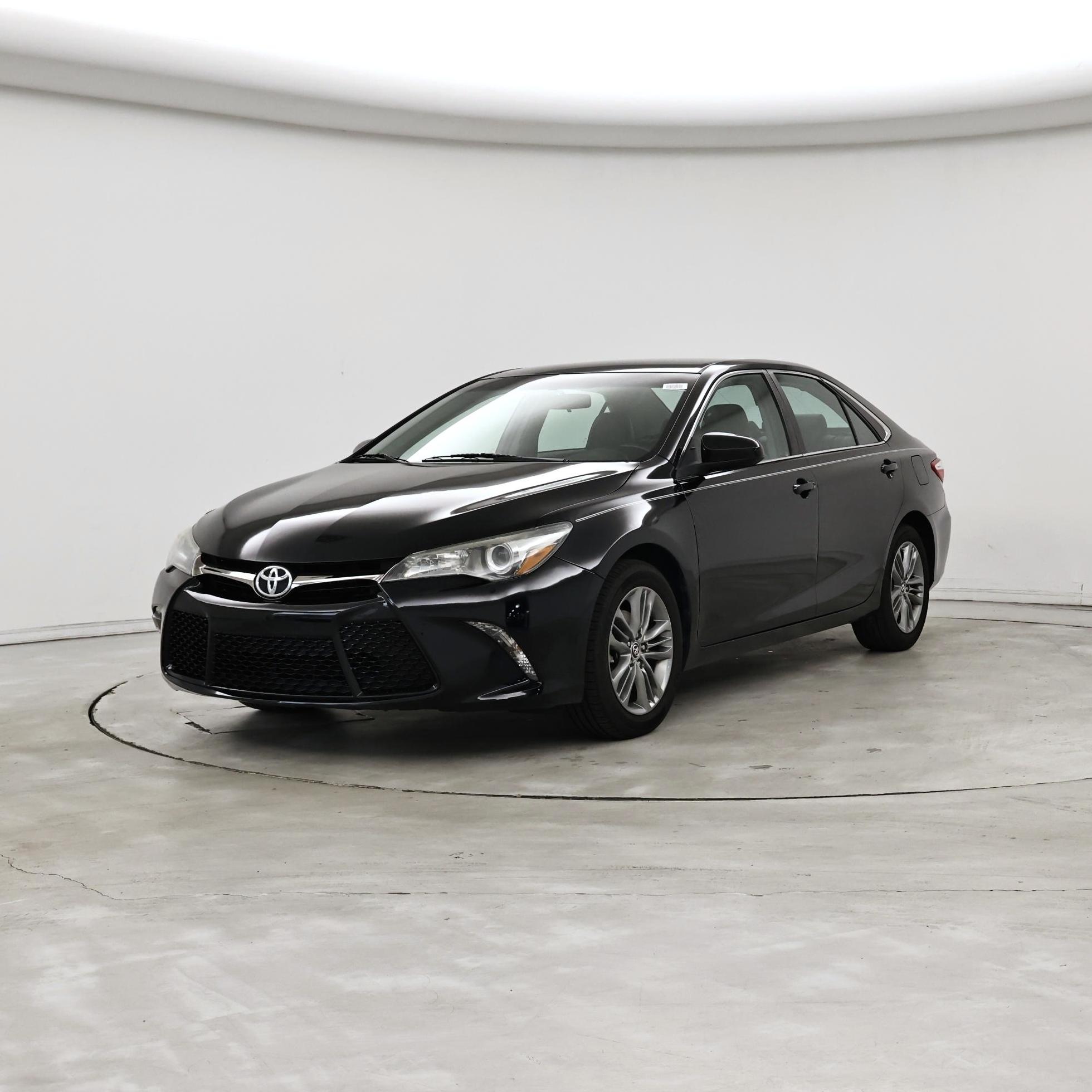 Thumbnail: 2015 Toyota Camry - 4