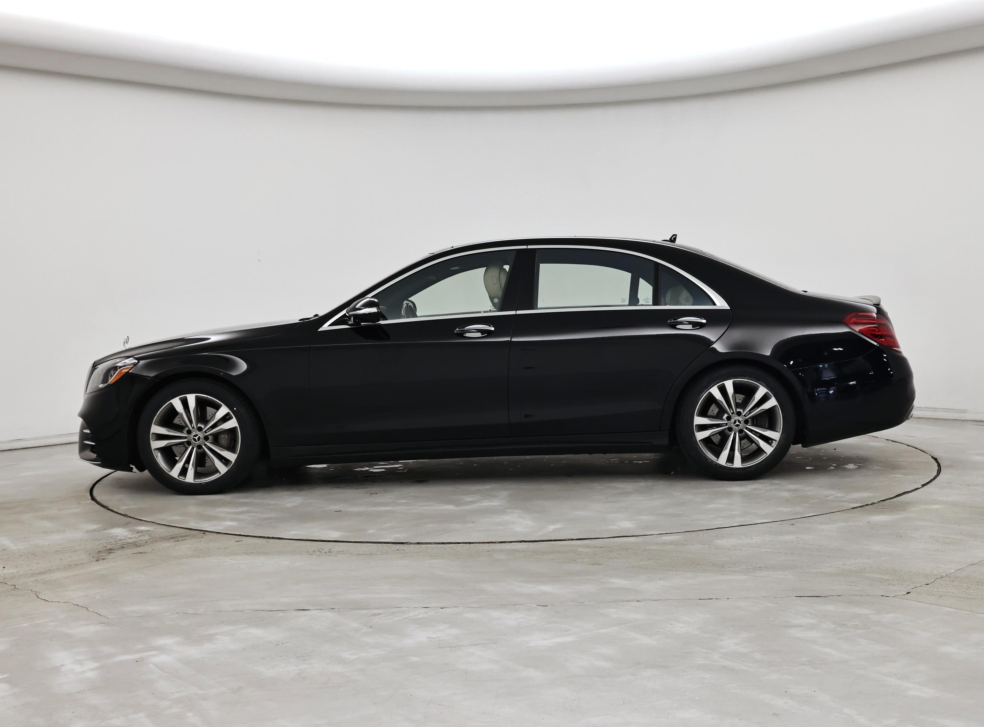 Thumbnail: 2019 Mercedes-Benz S-Class - 3