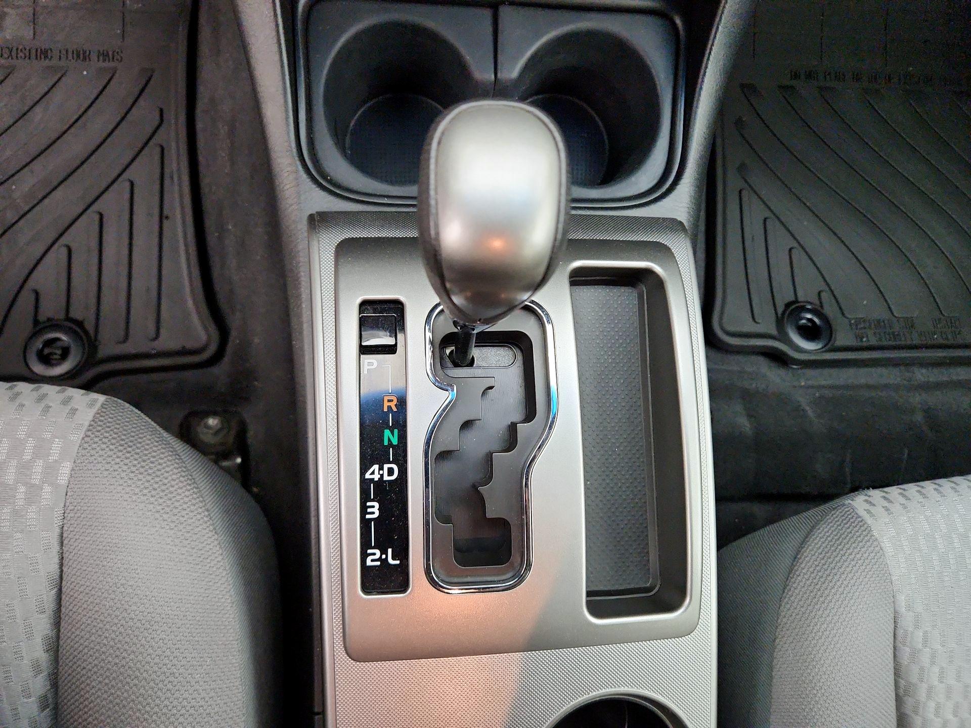 Thumbnail: 2015 Toyota Tacoma - 17