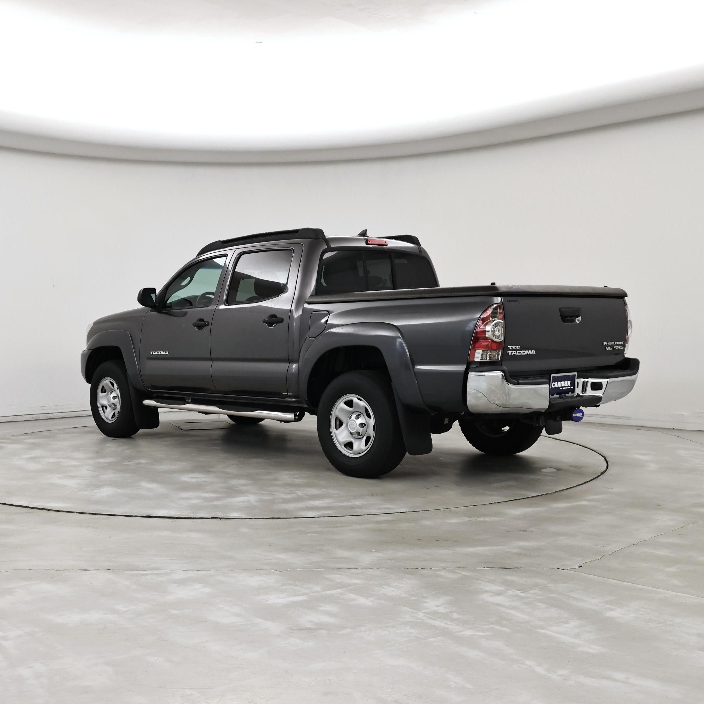 Thumbnail: 2015 Toyota Tacoma - 2