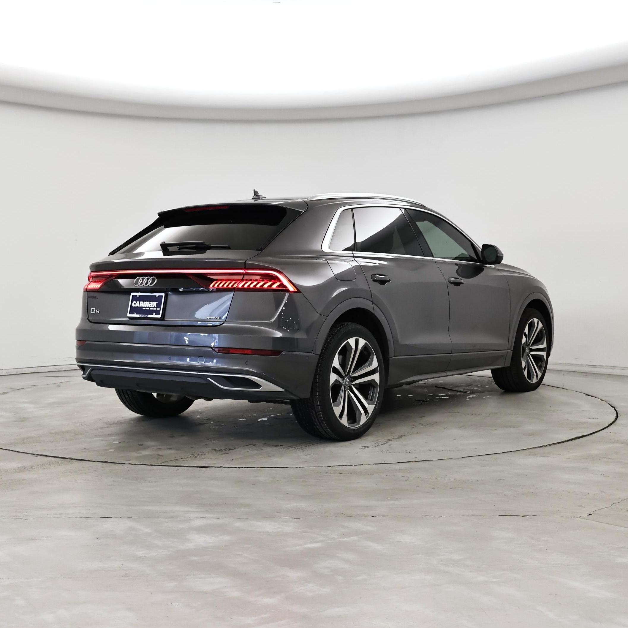 Thumbnail: 2019 Audi Q8 - 8