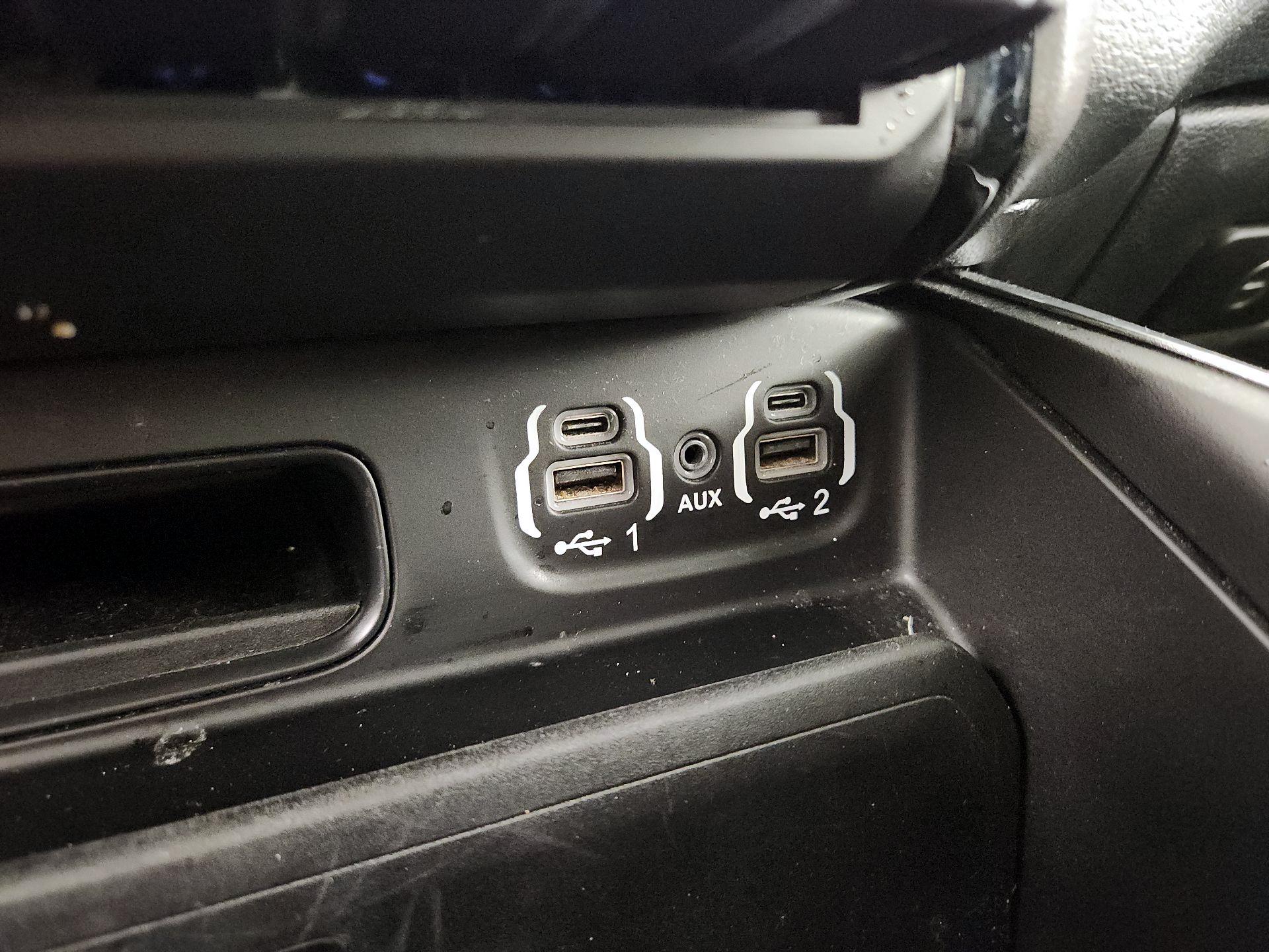 Thumbnail: 2021 RAM 1500 - 19