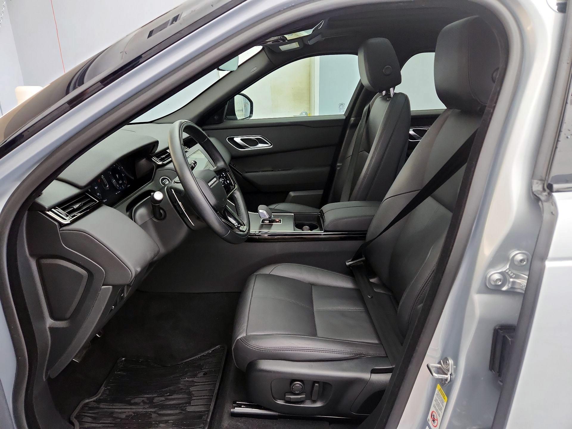 Thumbnail: 2024 Land Rover Range Rover Velar - 11