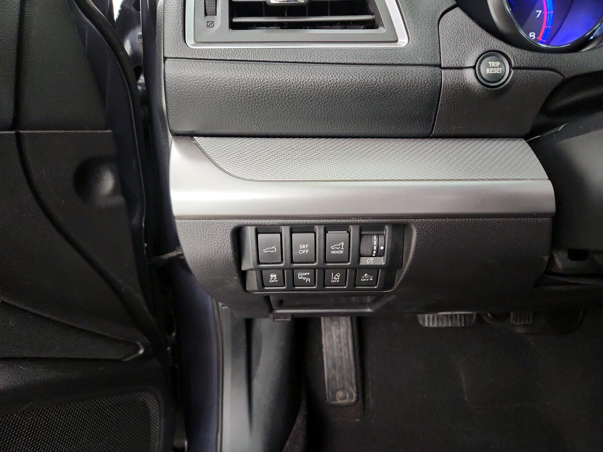 Thumbnail: 2016 Subaru Outback - 13