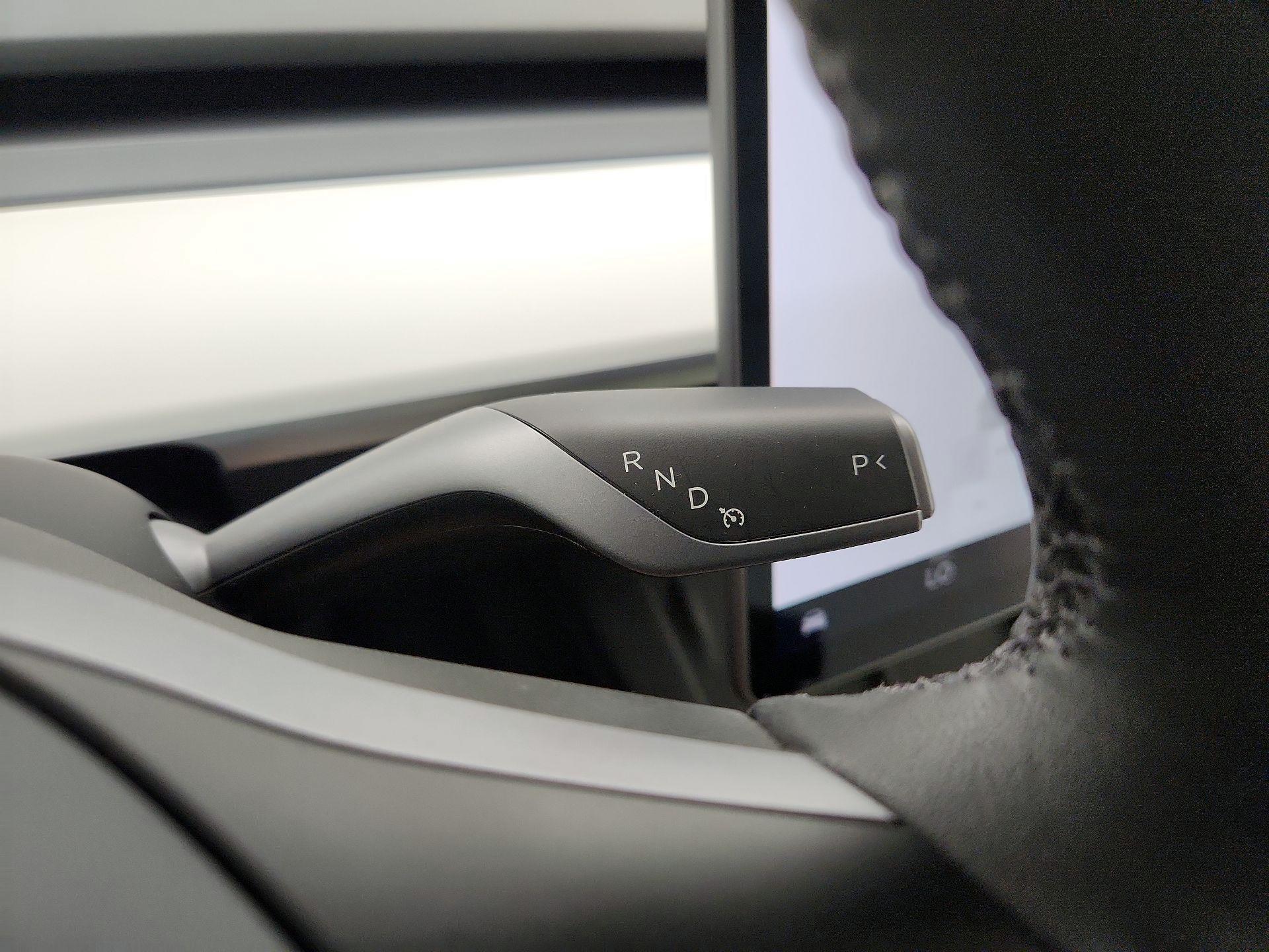 Thumbnail: 2023 Tesla Model Y - 17